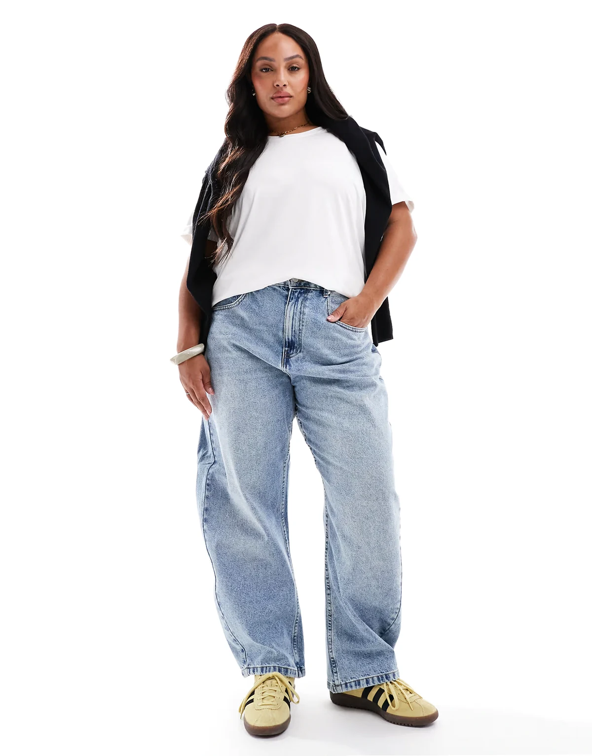 ASOS DESIGN Curve – Jasnoniebieskie dopasowane jeansy barrel