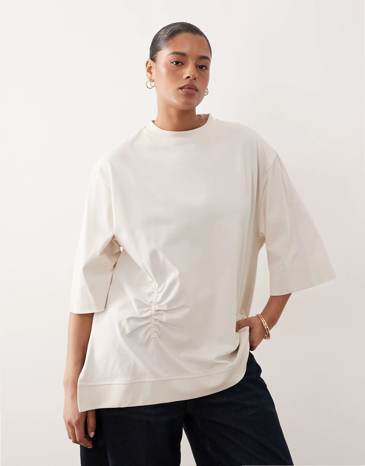 Curve side ruched detail oversized tee in ecru