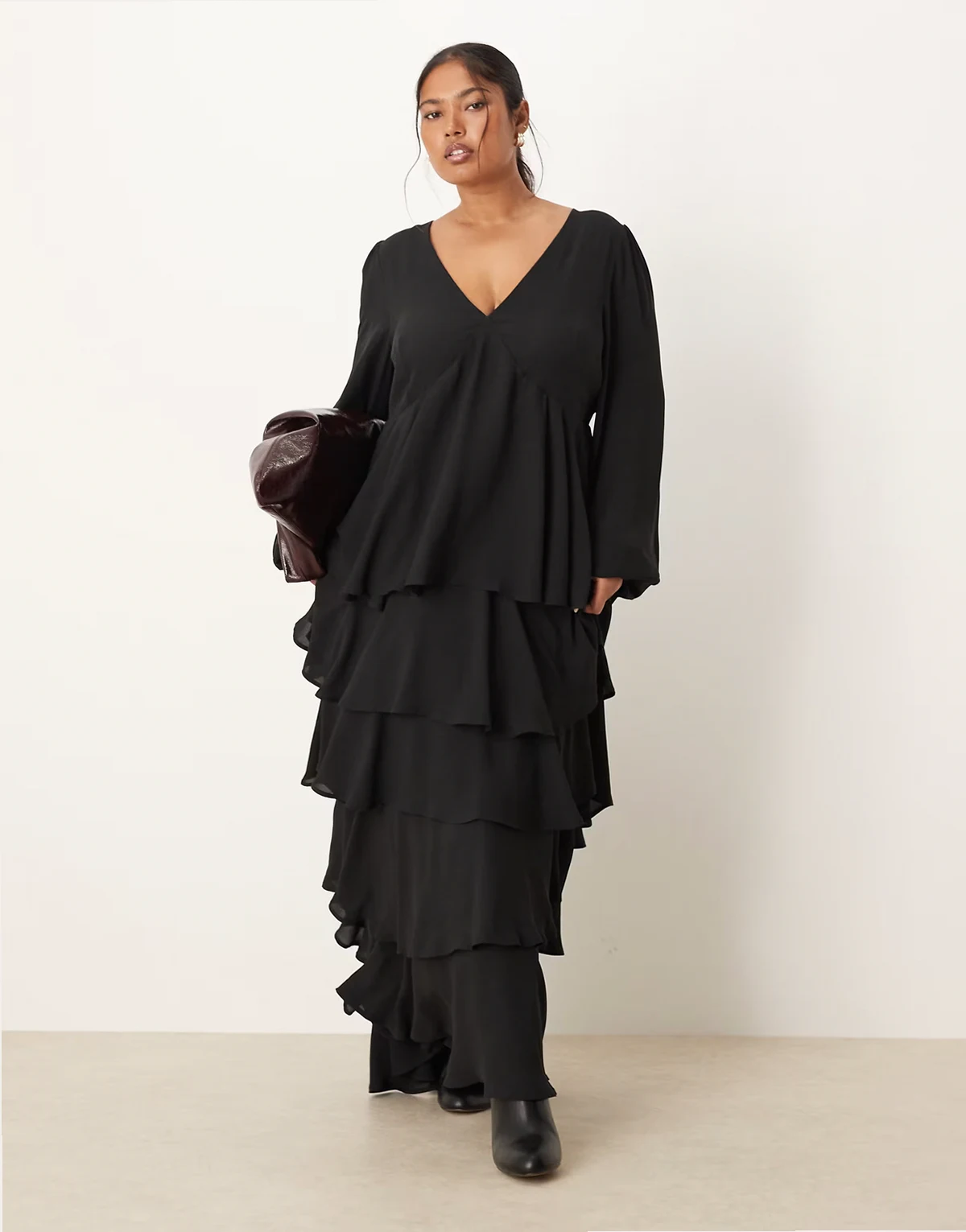 Ashton ruffle maxi dress in black