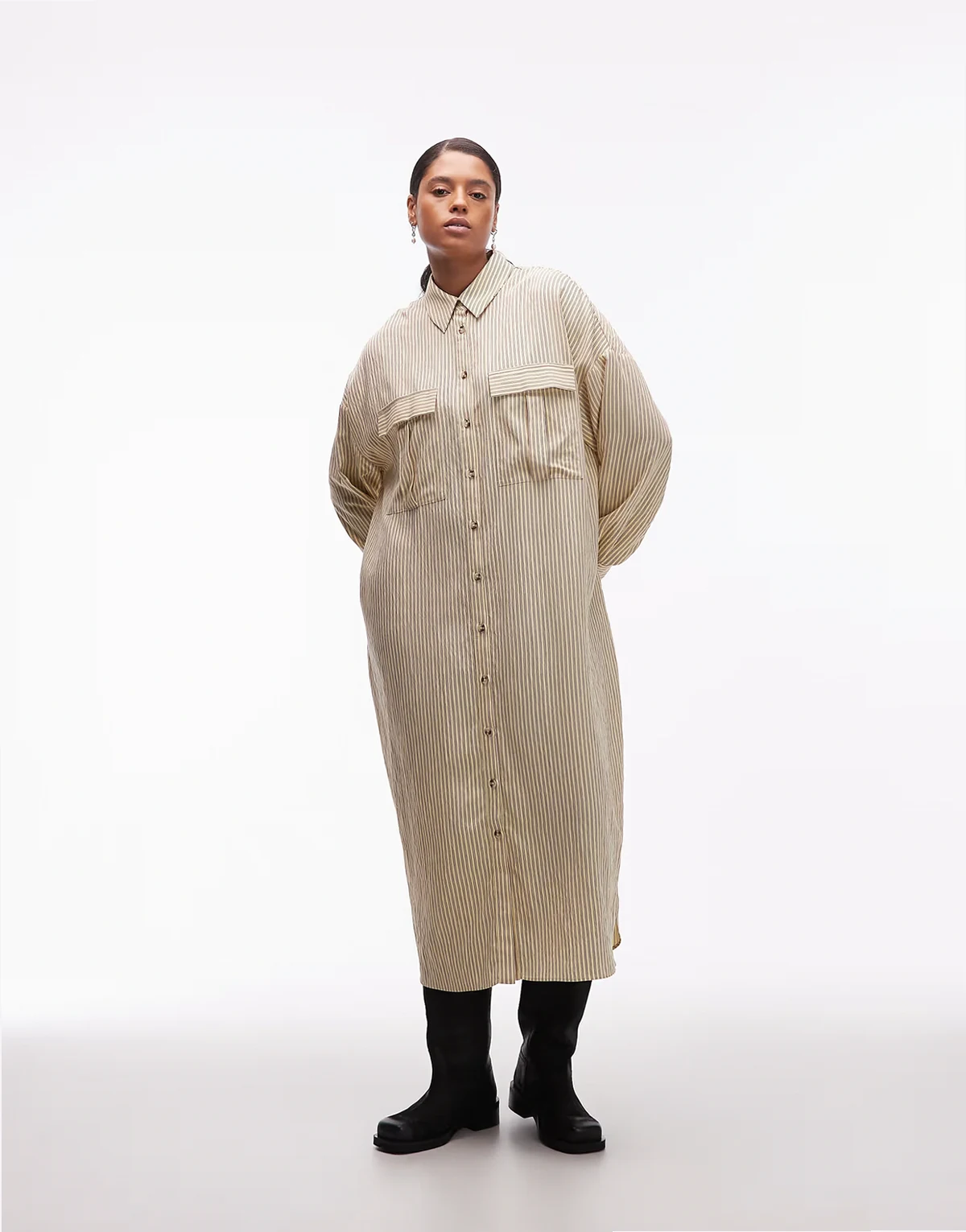 ASOS DESIGN Curve – Sukienka koszulowa maxi o luźnym kroju z kieszeniami