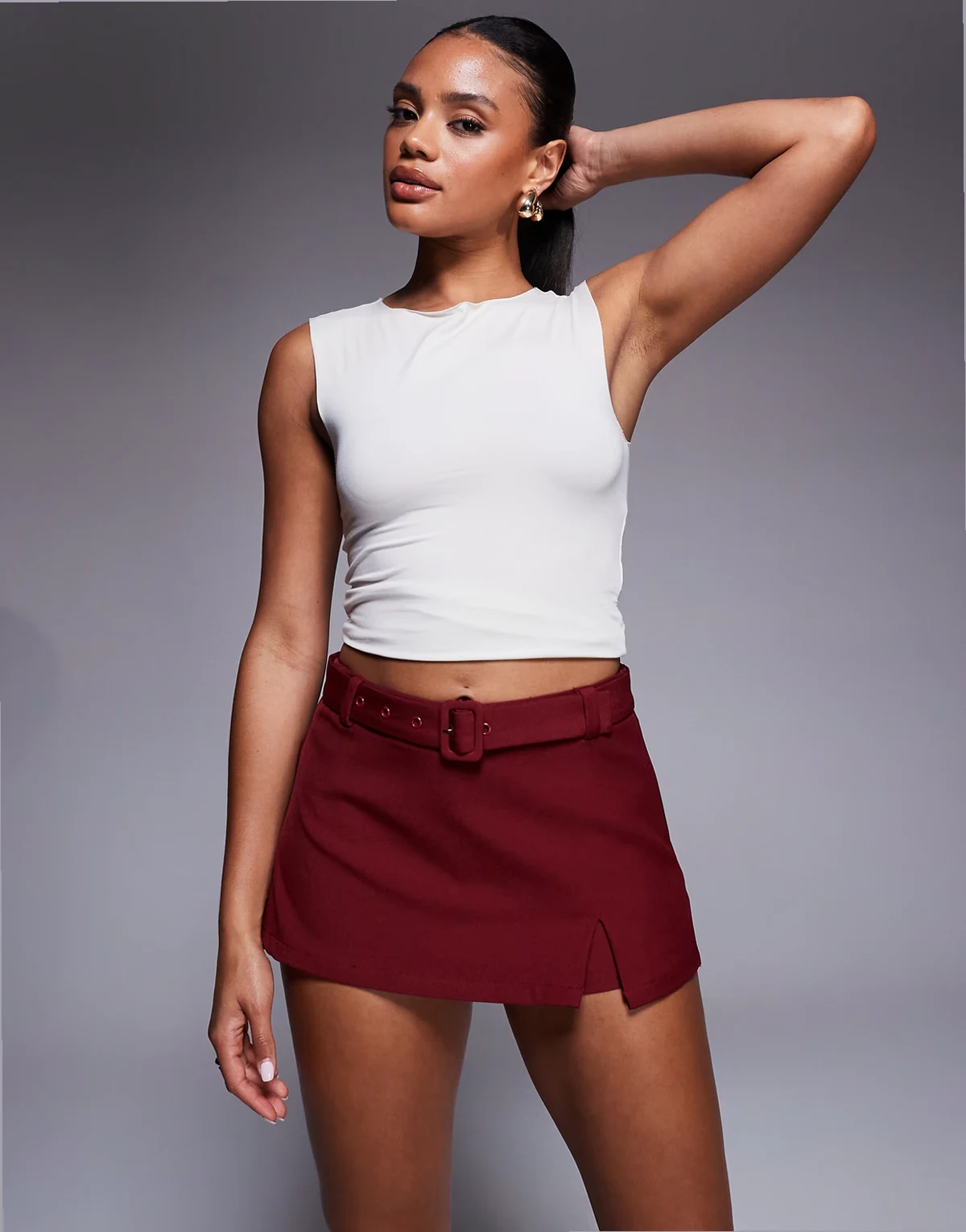Volley belted side slit detail mini skort in burgundy