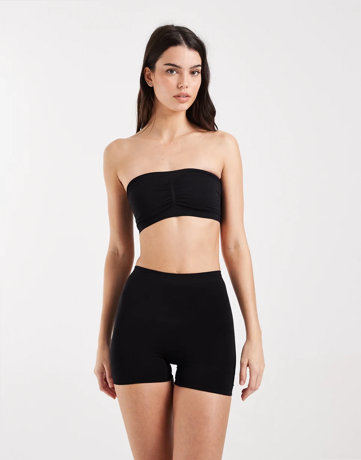 medium shaper shorts in black