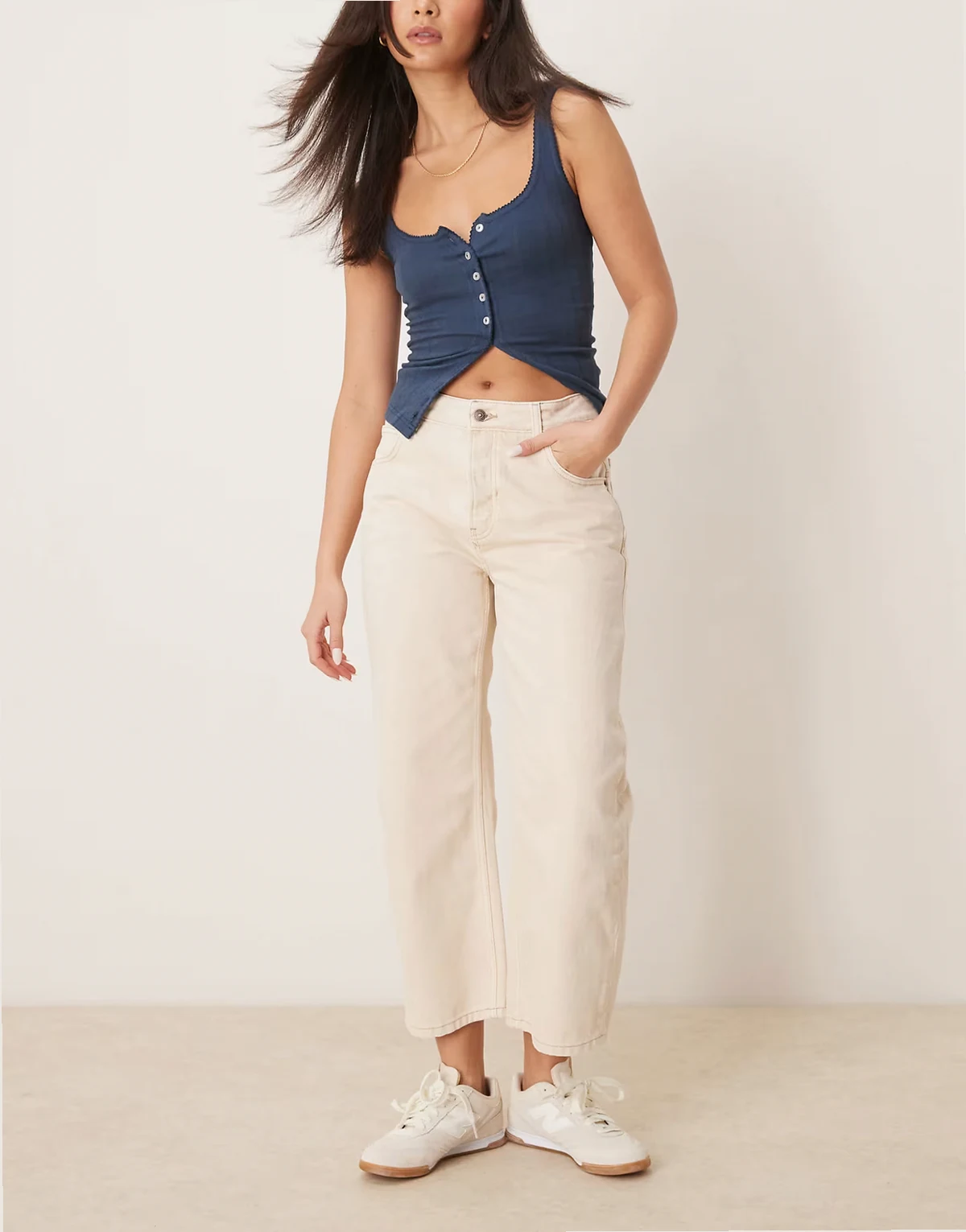 deep trance low rise boyfriend jeans in ecru