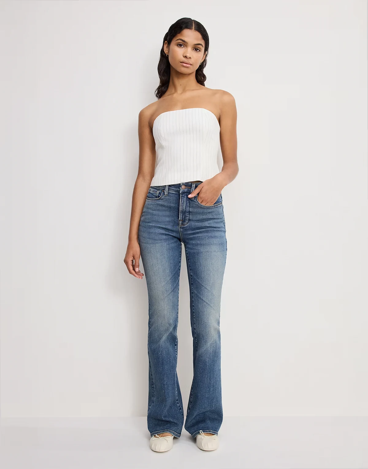 – Good Standard – Bootcut-Jeans in Indigoblau