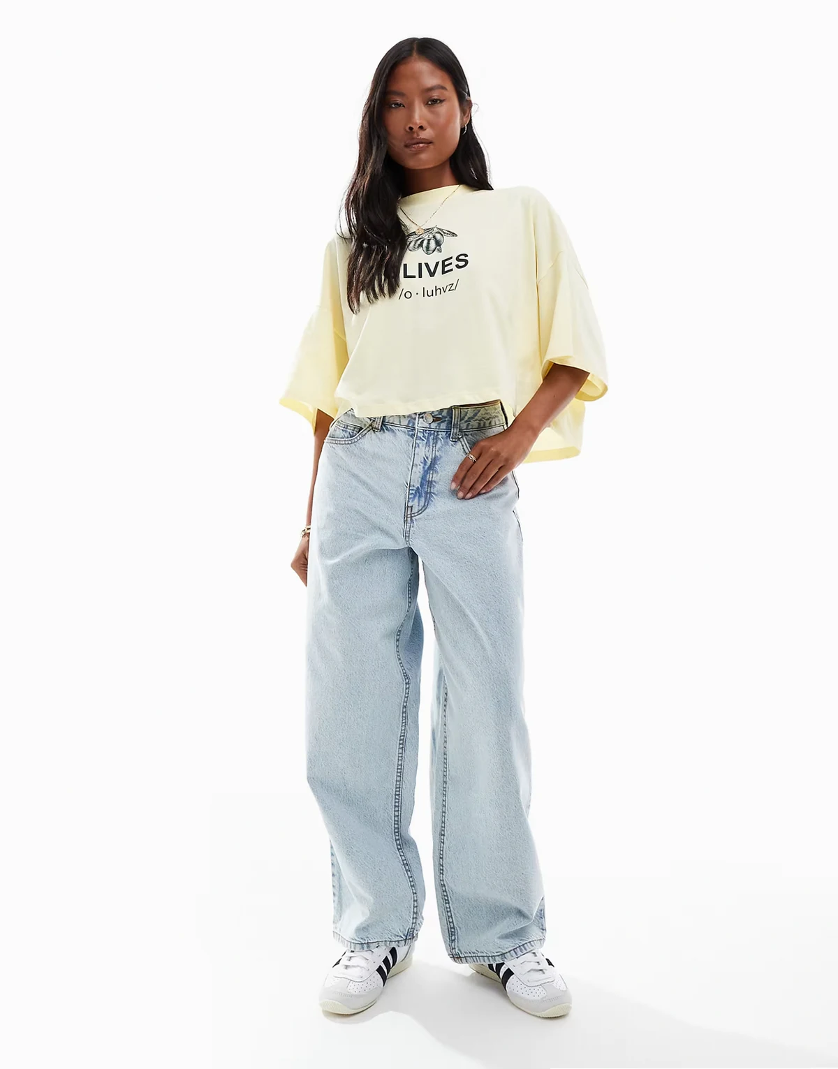 baggy jeans in light bleach wash
