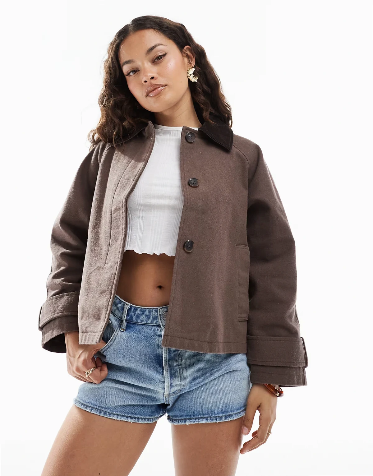 ASOS DESIGN Petite – Jacke in Mokka mit Kontrastkragen