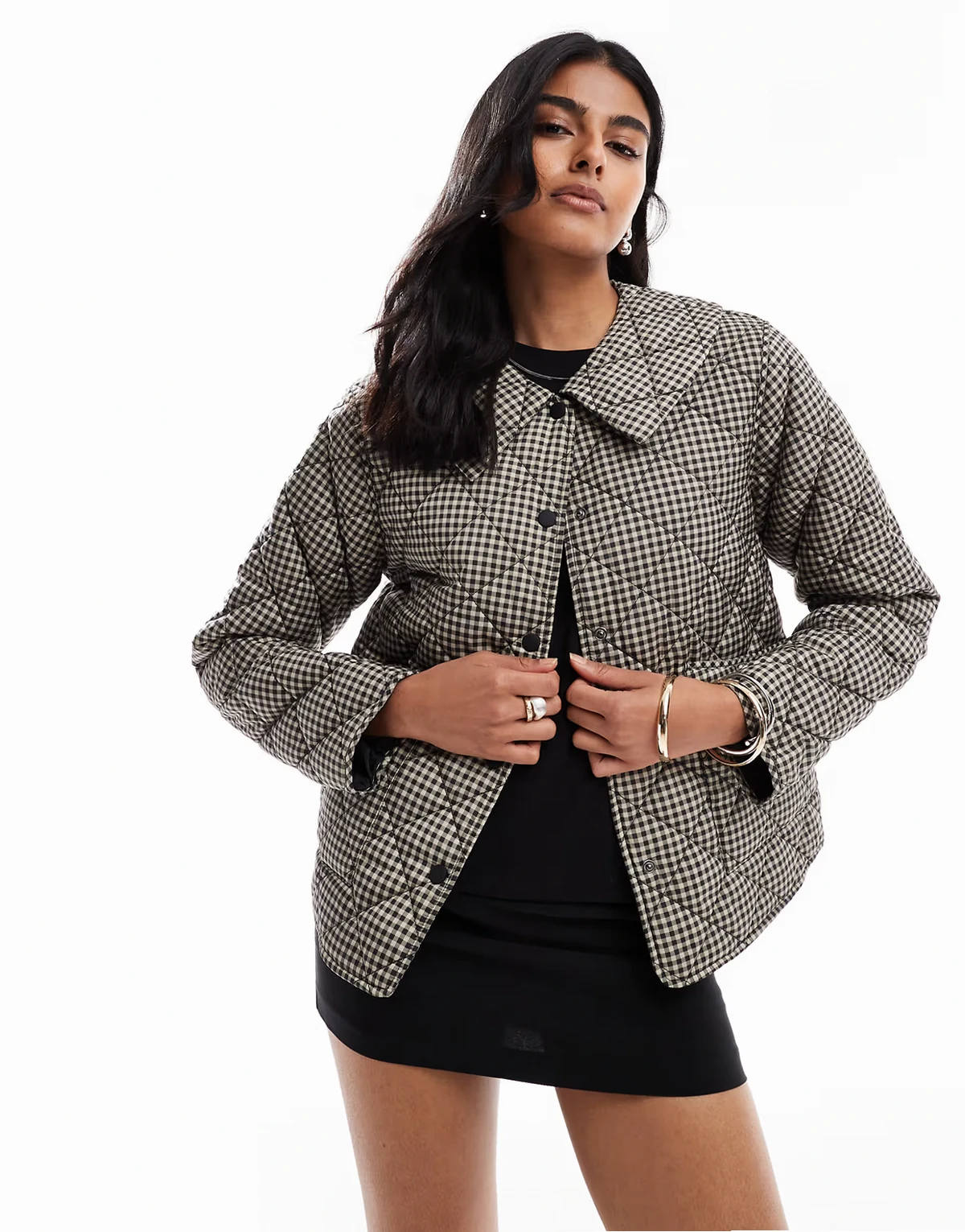 – Steppjacke in Beige mit Vichy-Karomuster und Kragen