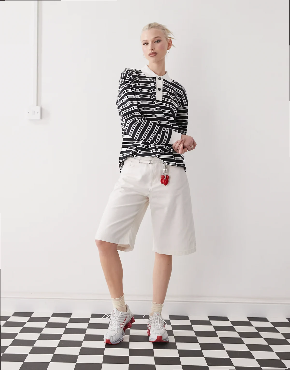 – Jorts in Beige im Utility-Stil
