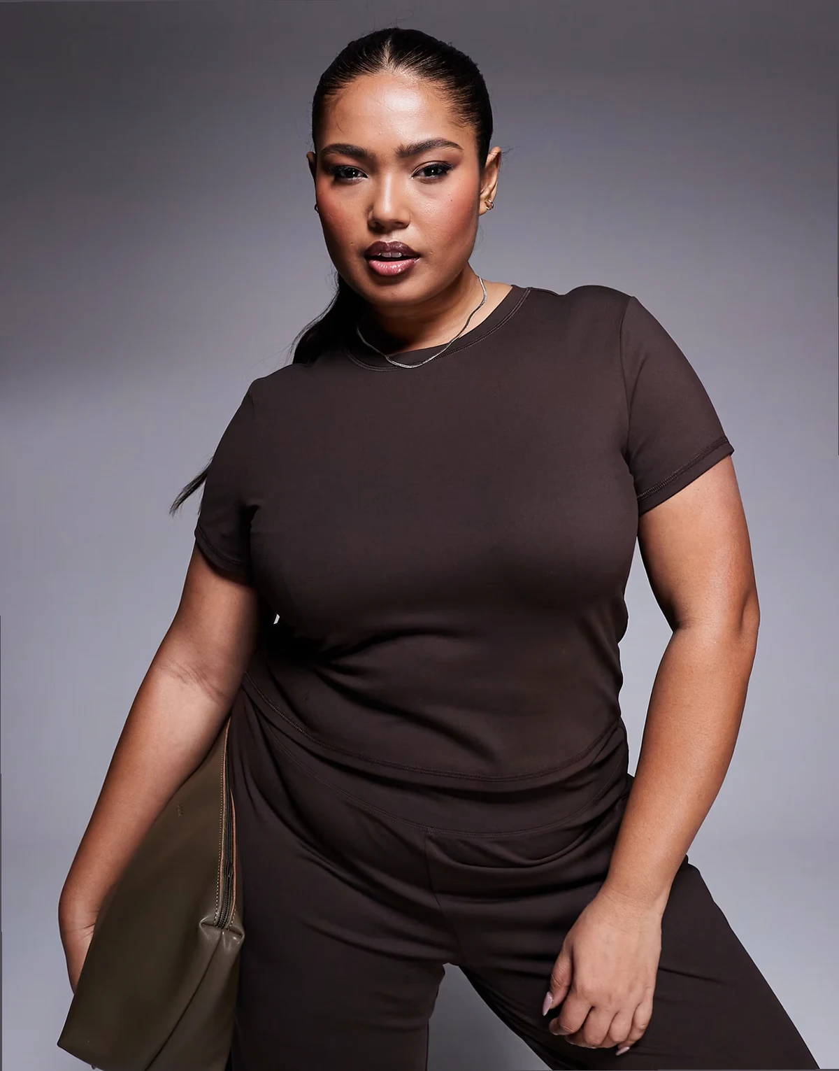 Curve Icon soft touch studio baby T-shirt in chocolate