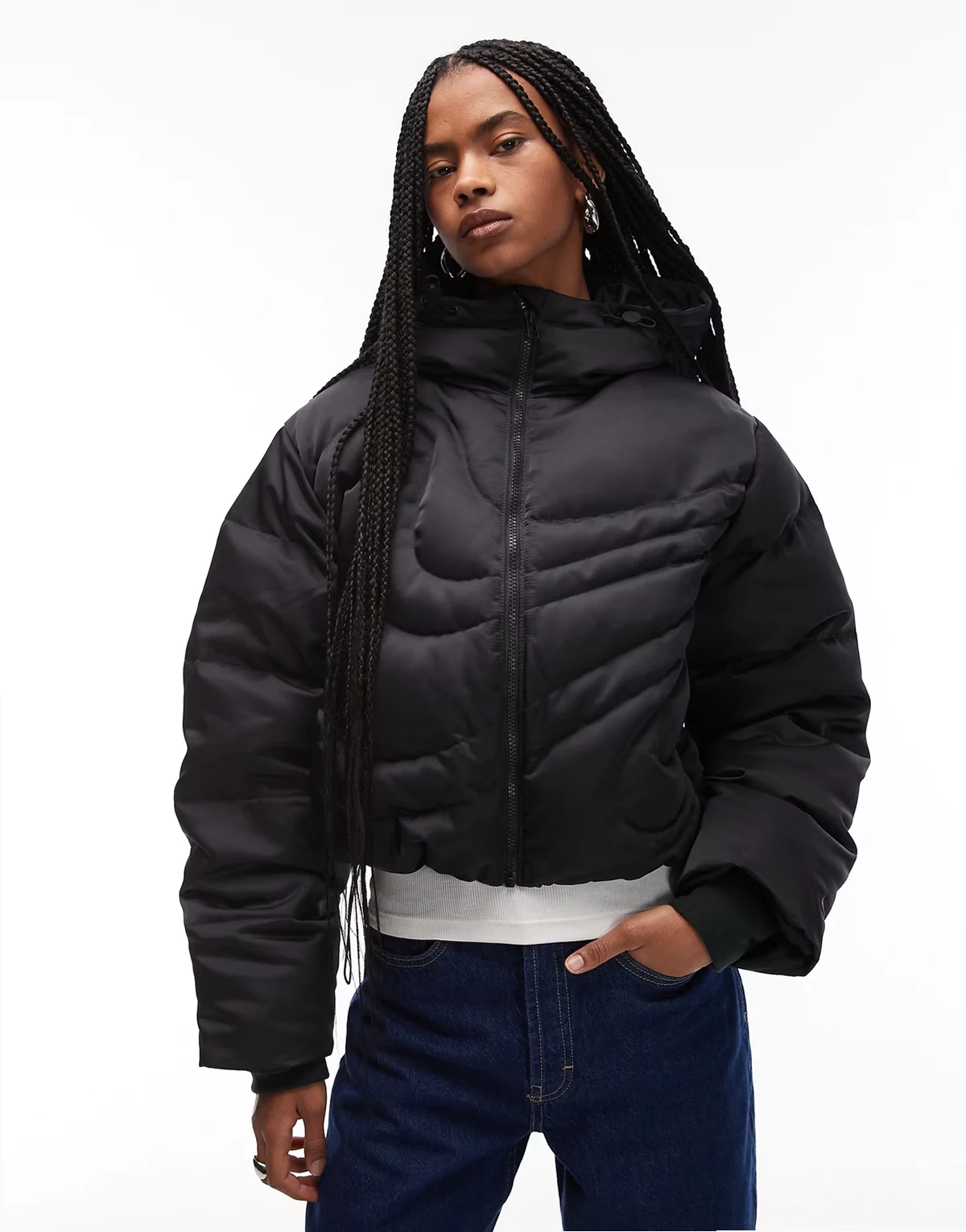 Swoosh down puffer jacket in black