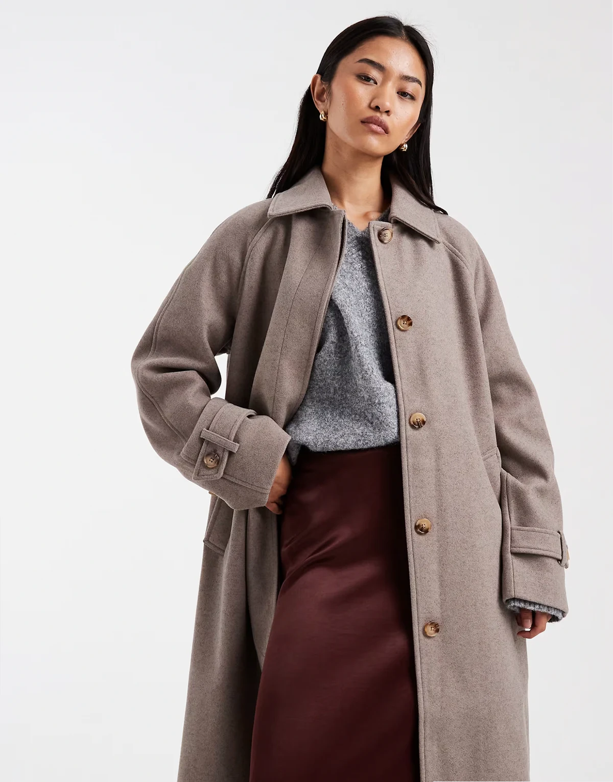 clean formal maxi coat in beige melange