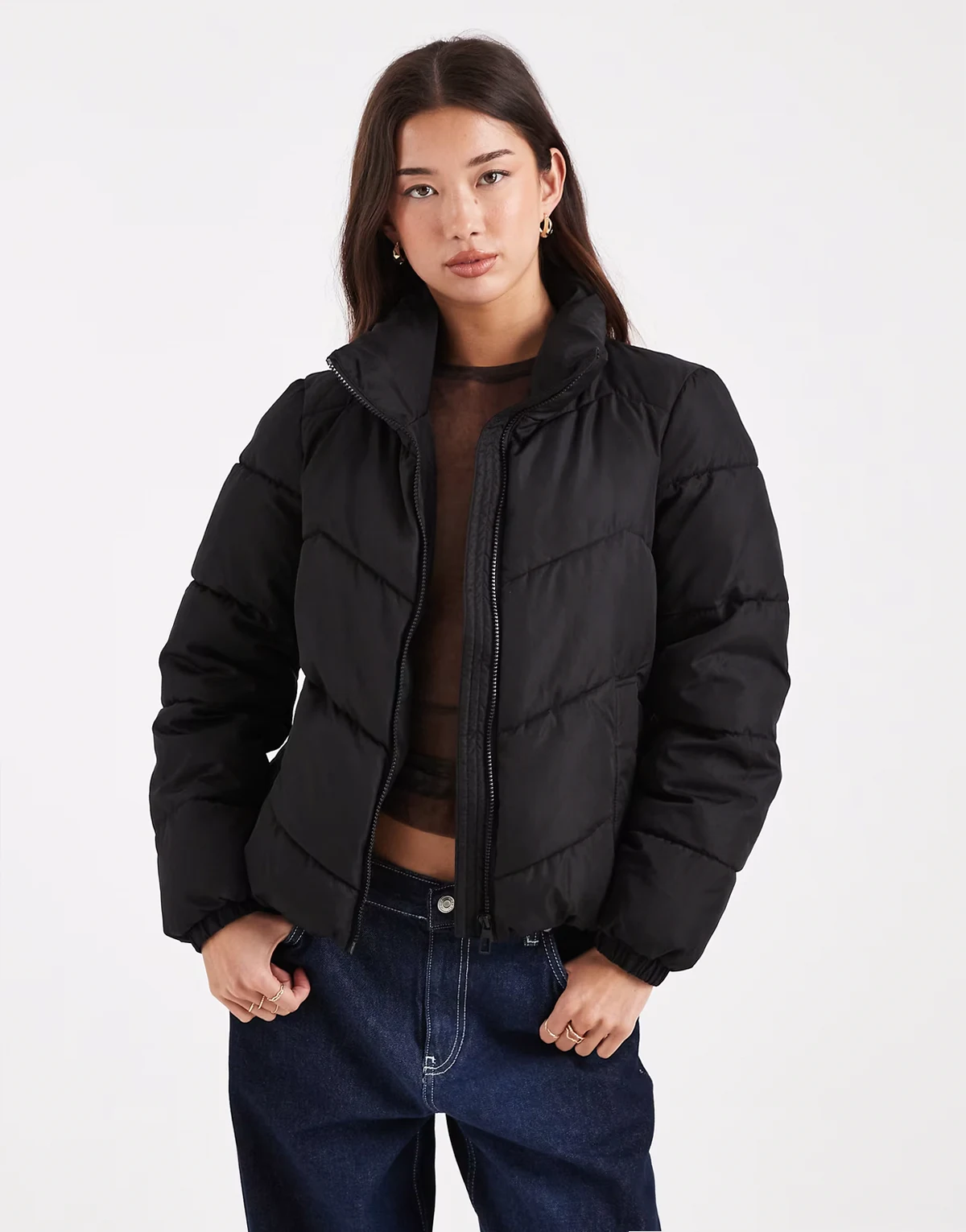 – Pufferjacke in Schwarz