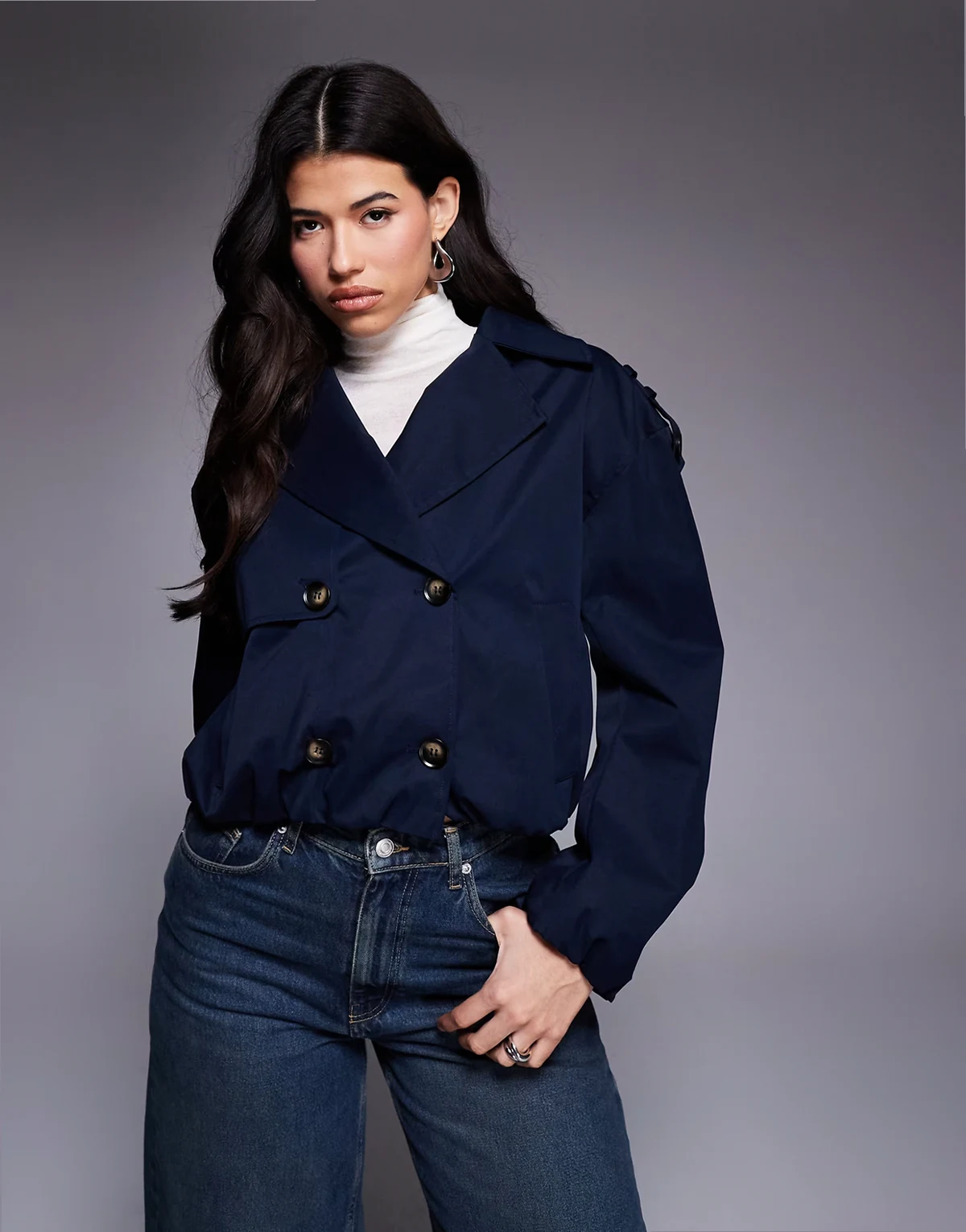 cropped bubble hem trench coat in navy