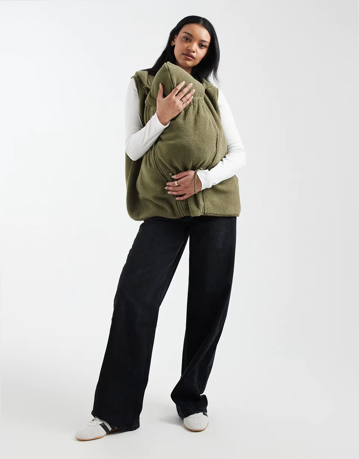 Mamalicious Maternity – Bezrękawnik z kożuszka 3 w 1 z odpinanym przodem w ciemnym odcieniu khaki