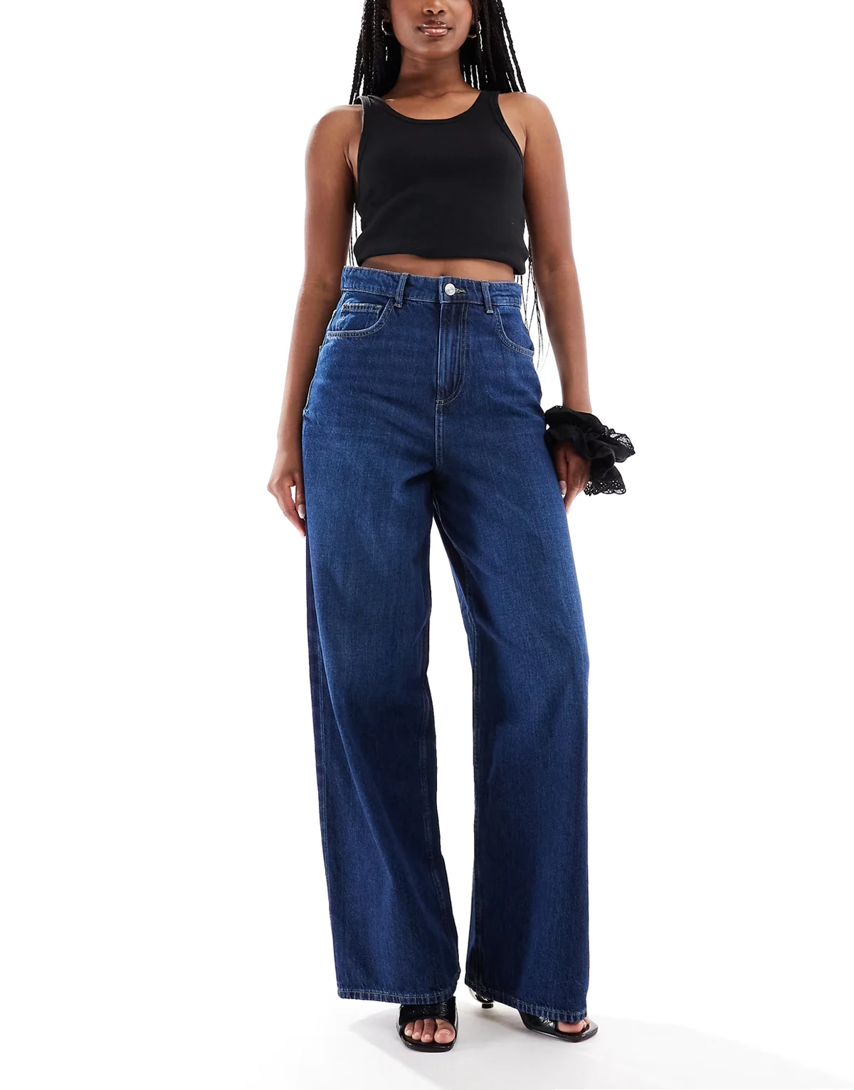 – Paulina – Weite Jeans aus dunkelblauem Denim mit hohem Bund