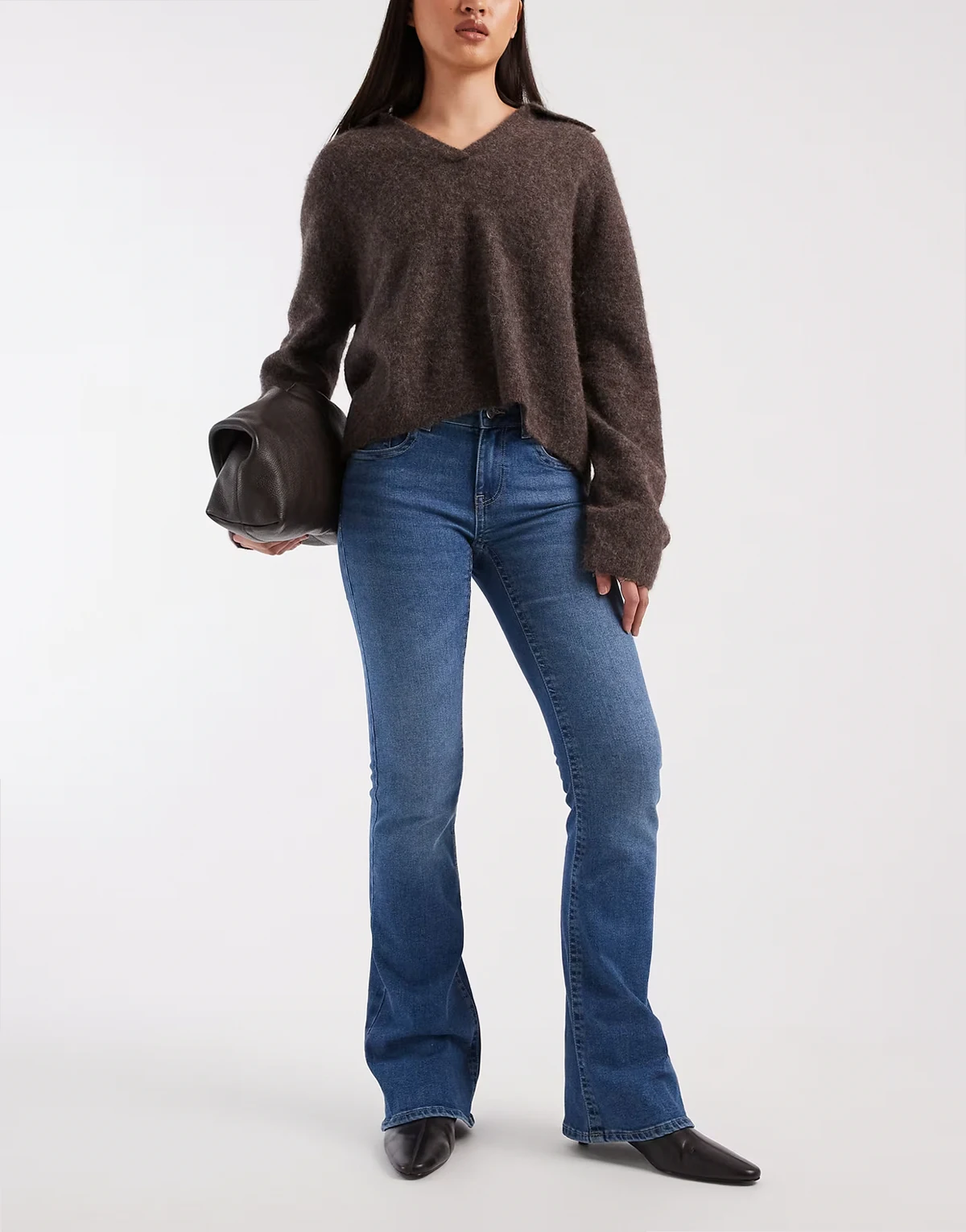 – Phoebe – Schlagjeans in Mittelblau mit niedrigem Bund