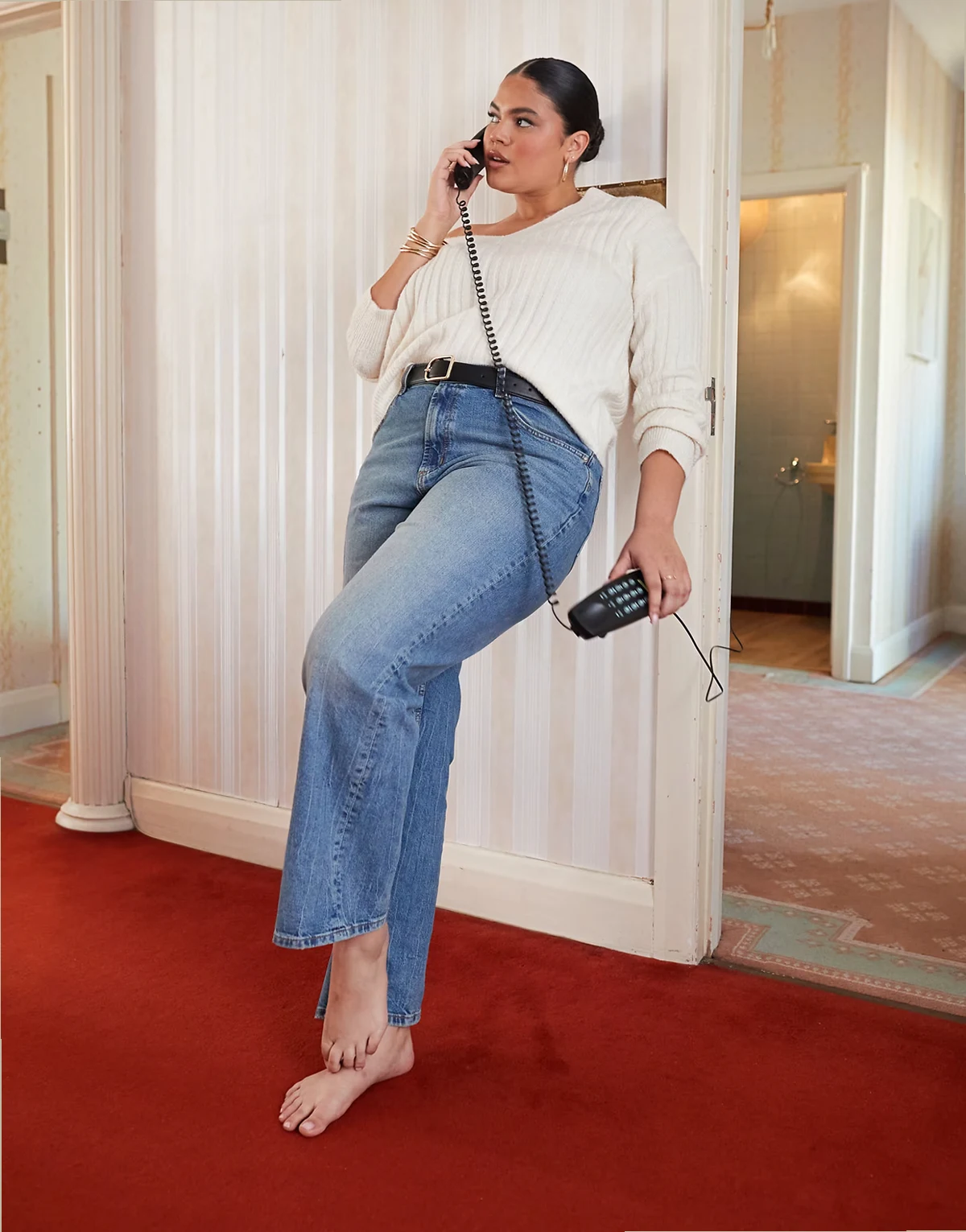 ASOS DESIGN Curve – Niebieskie elastyczne jeansy z prostymi nogawkami