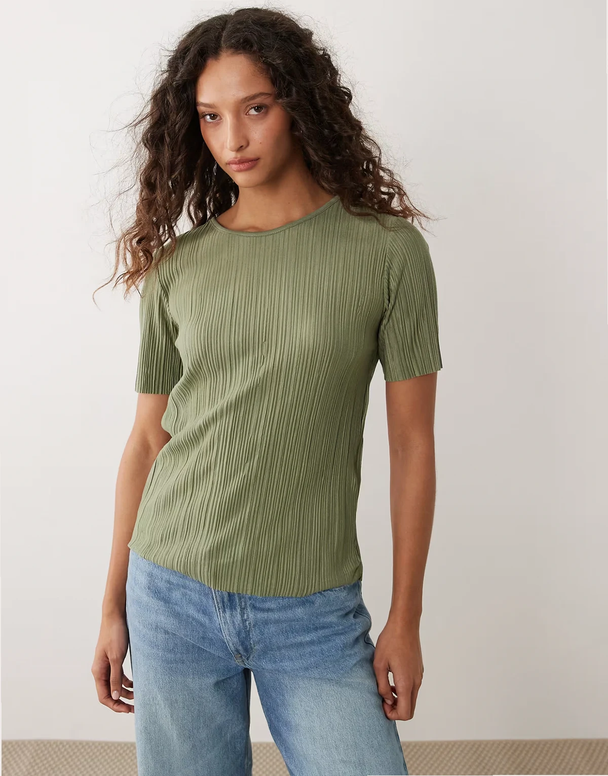 plisse t-shirt in oil green - part of a set