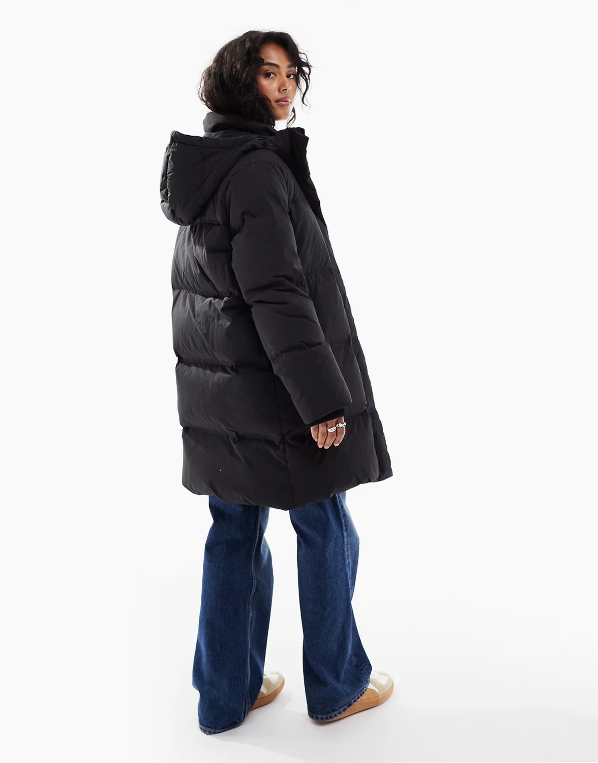 down effect mid length puffer jacket in black