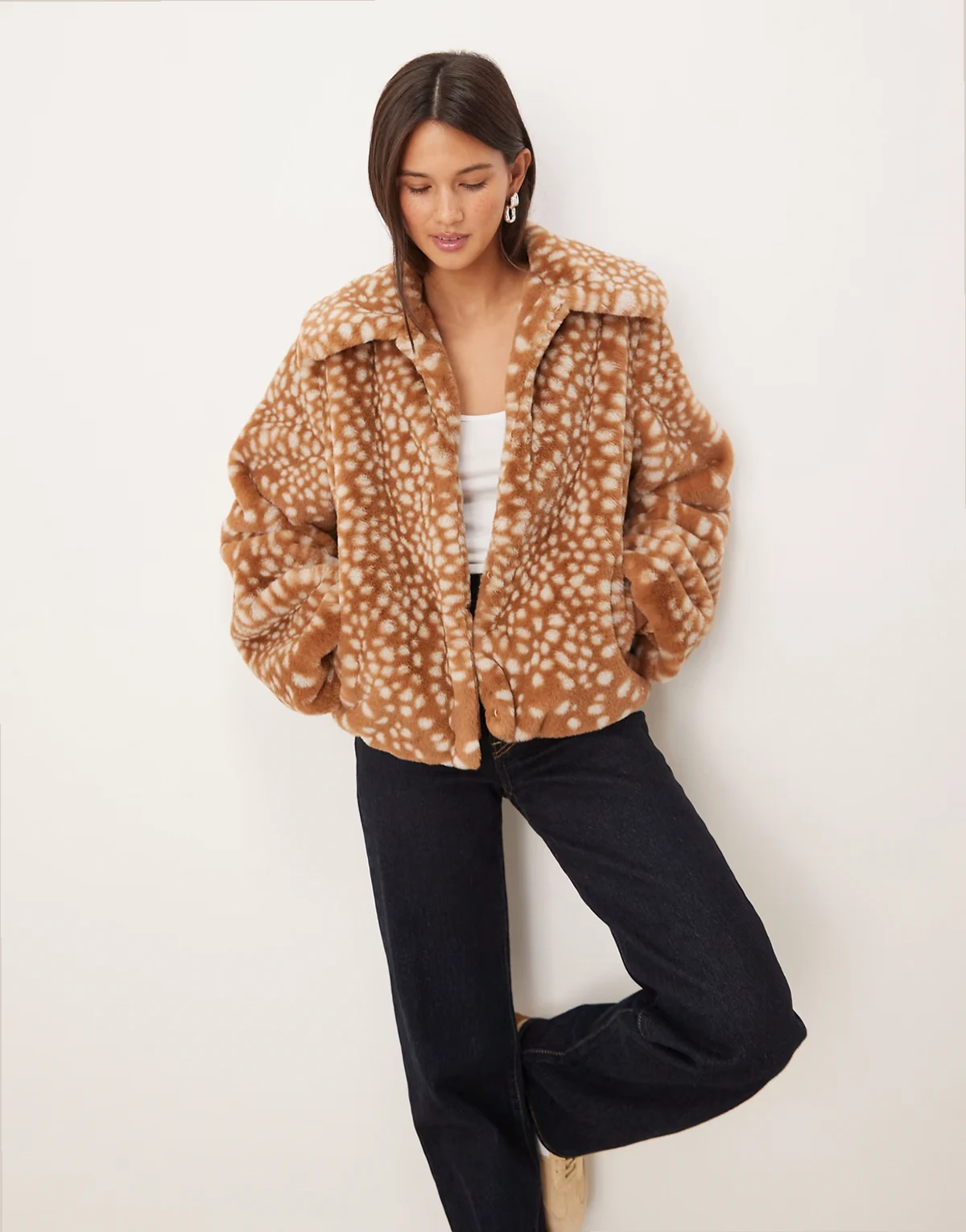 faux fur jacket with oversized collar in tan deer print