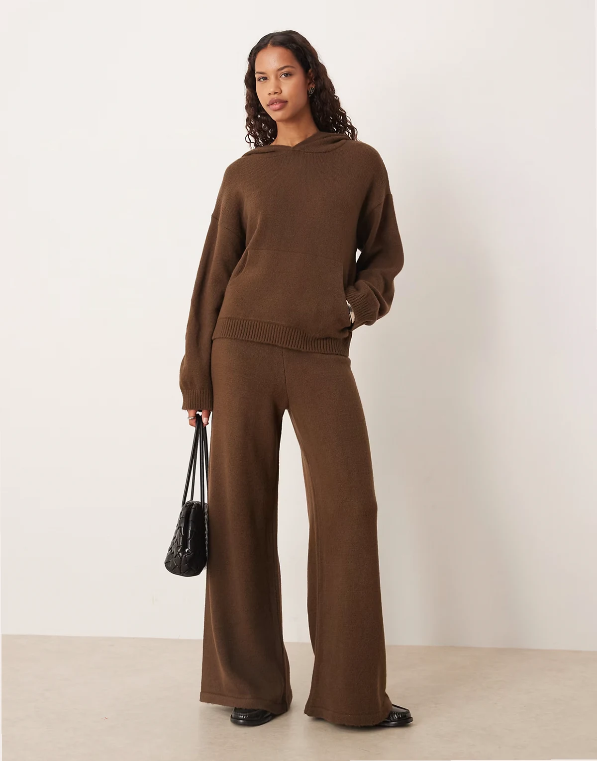 – Flauschige Strickhose in Schokobraun mit weitem Bein, Kombiteil