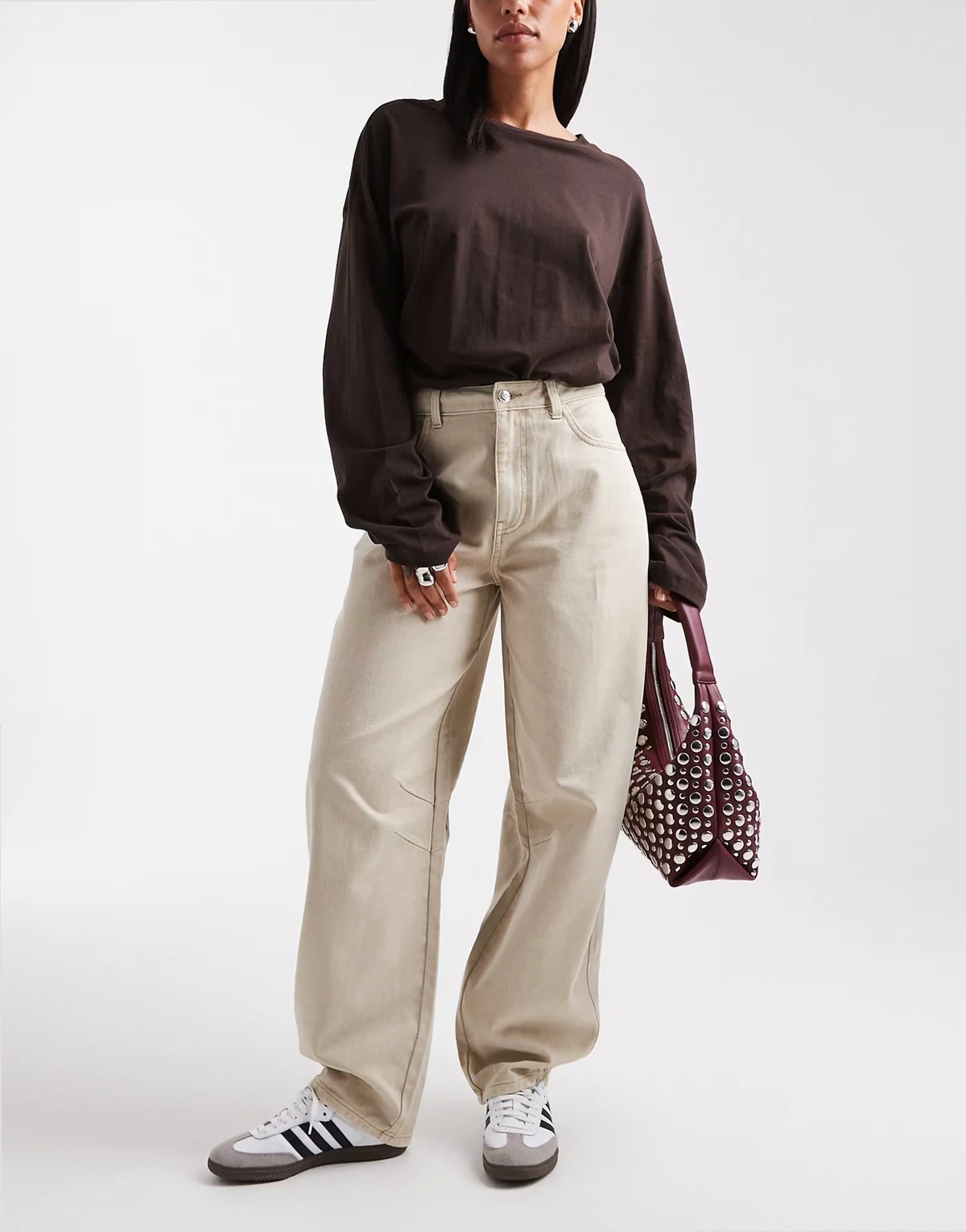 – Barrel-Jeans in ecrufarbener Waschung