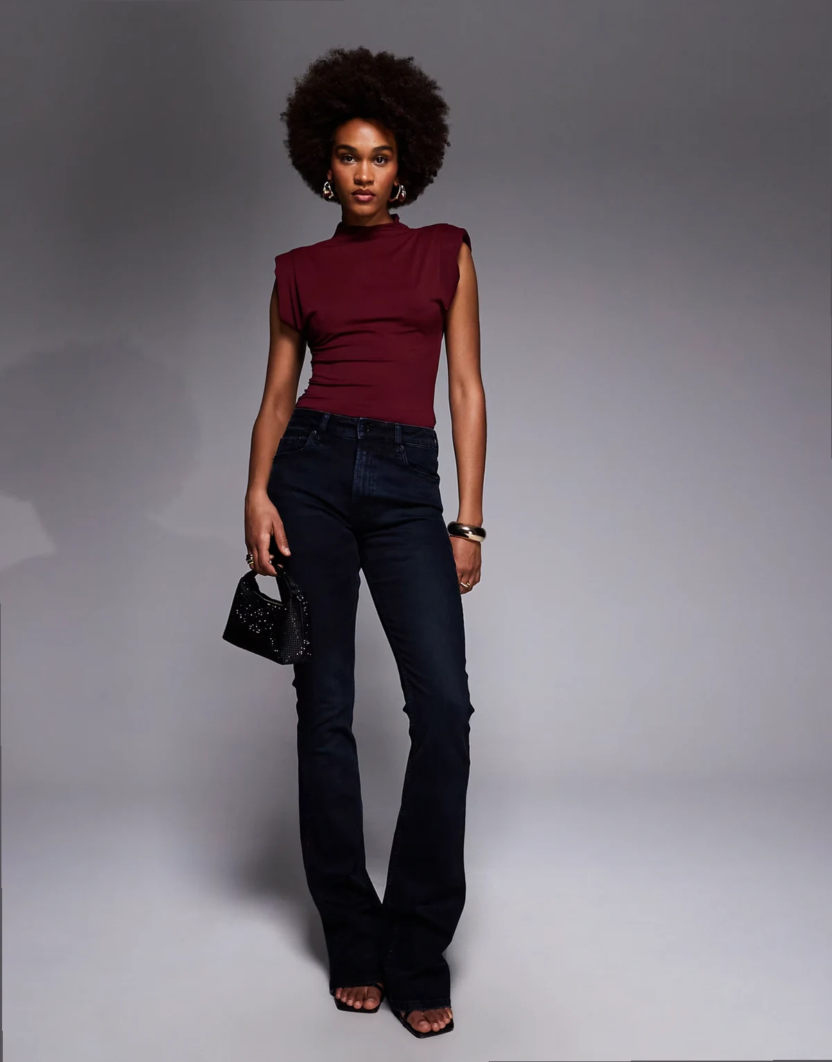 ASOS DESIGN Tall – Czarnoniebieskie jeansy bootcut