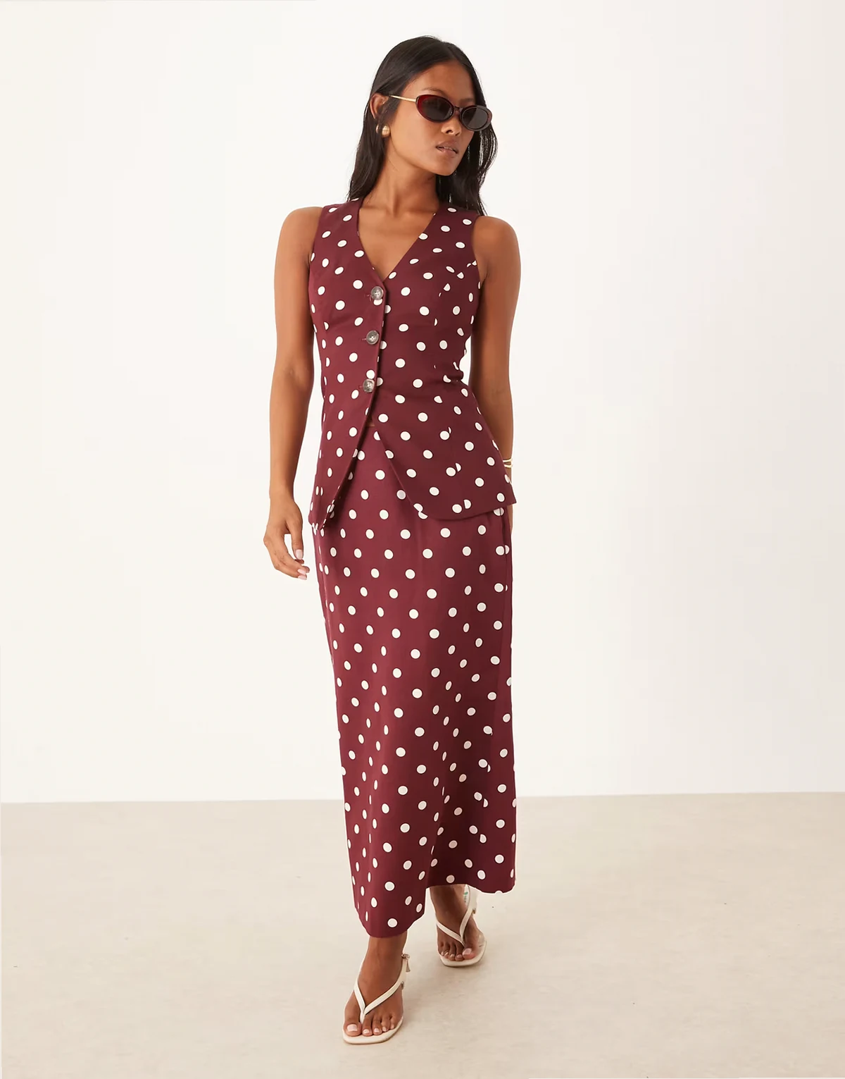 – Theta – Midirock mit braunem Punktemuster, Kombiteil