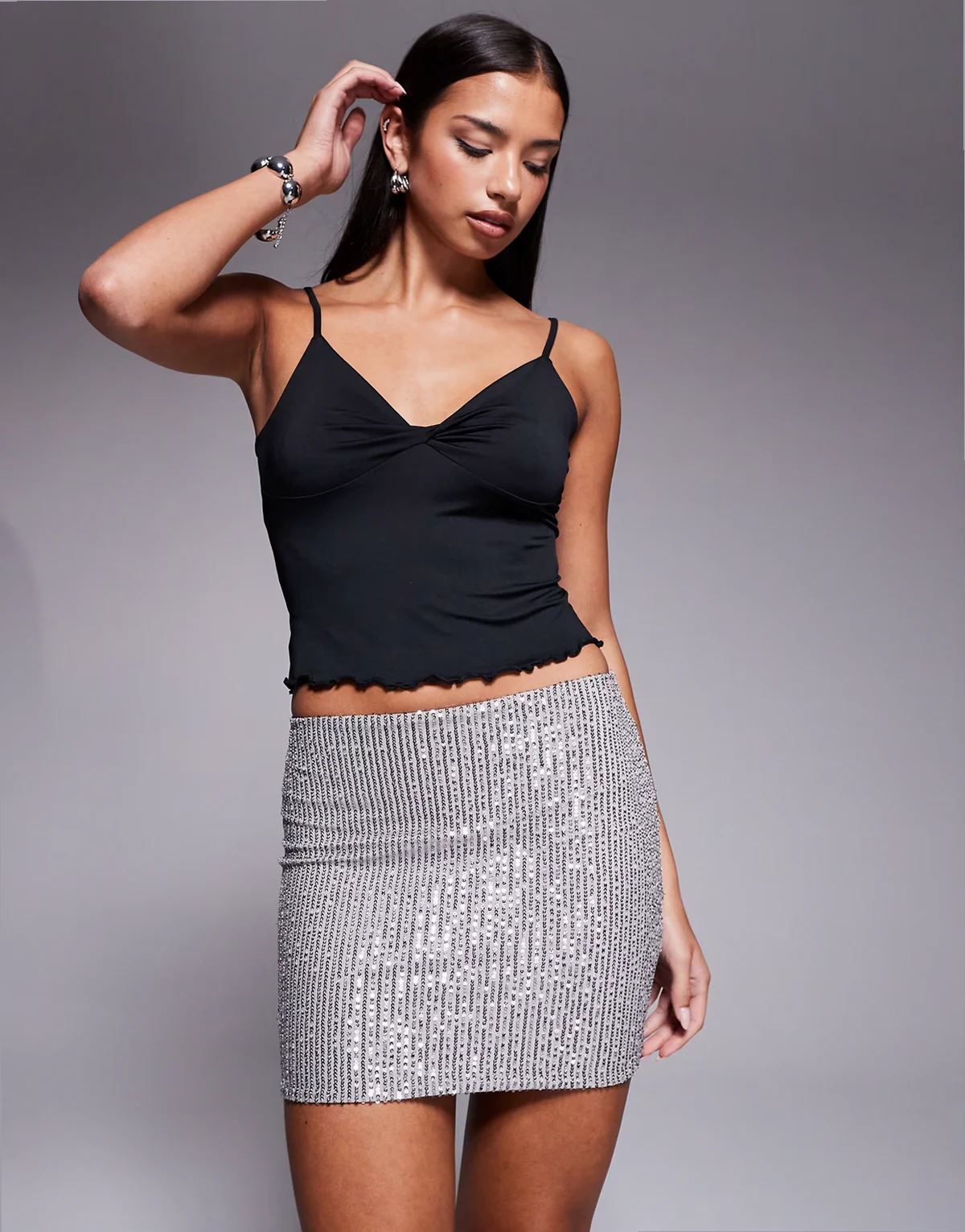 – Exclusive – Minirock in Silber mit Paillettenbesatz