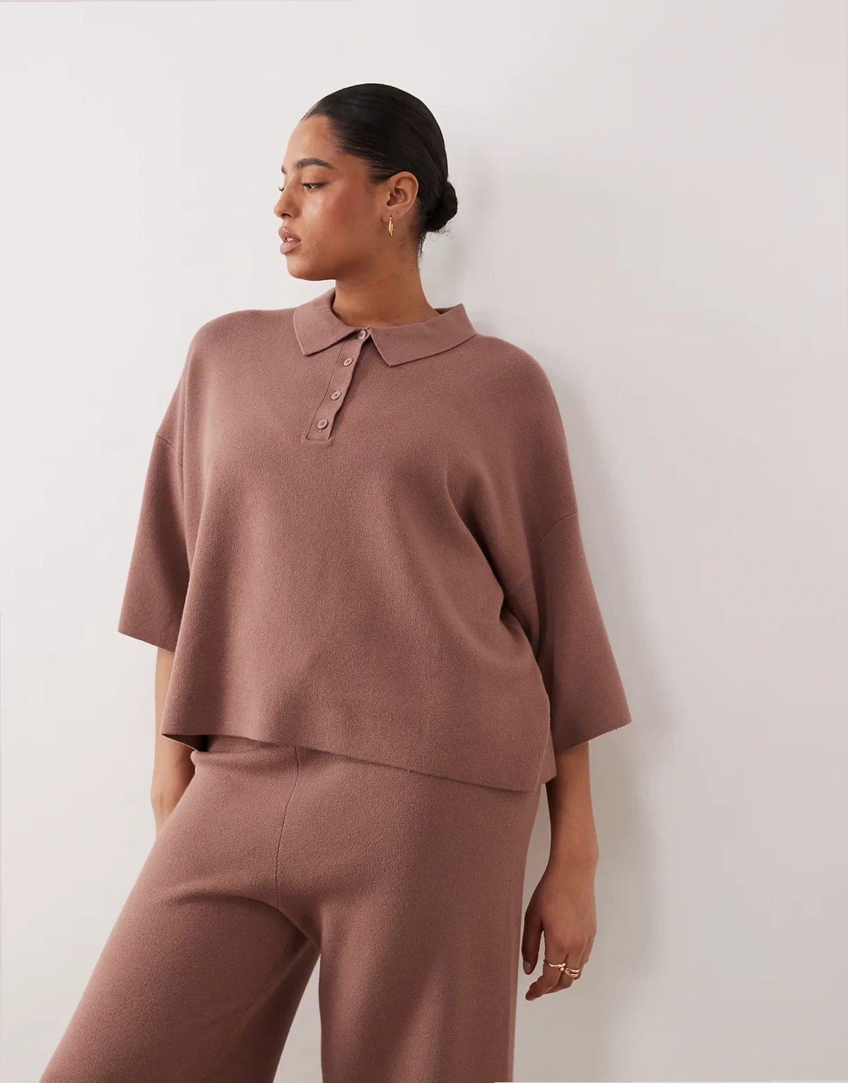 ASOS DESIGN Curve boxy knit polo in mocha