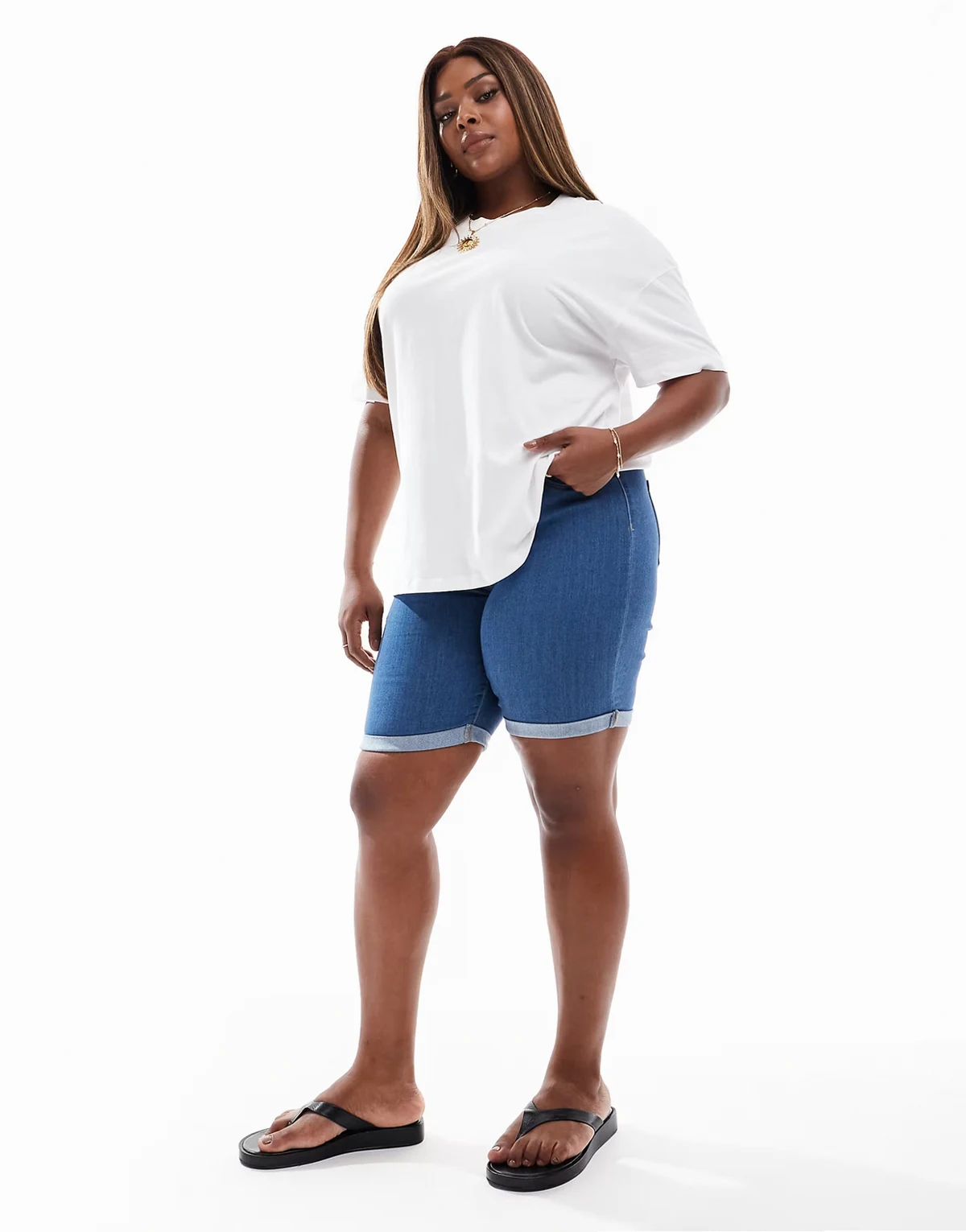 – Lange Jeans-Shorts in Mittelblau