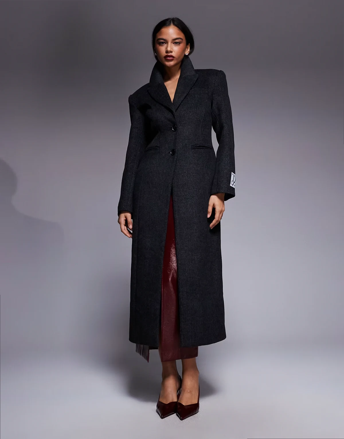 ASOS x The Sourced Collection – Grafitowy zwężany w talii płaszcz