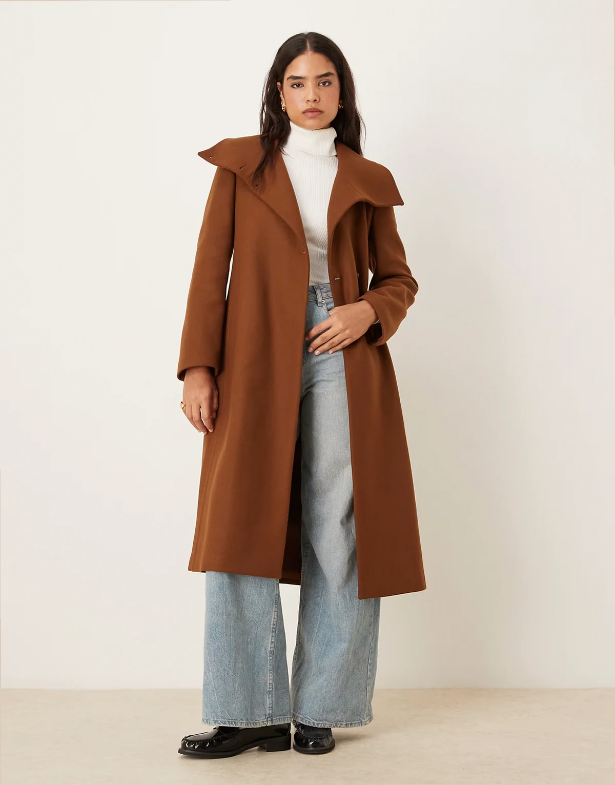 – Eleganter Mantel aus Wollmix in Braun mit Oversize-Kragen