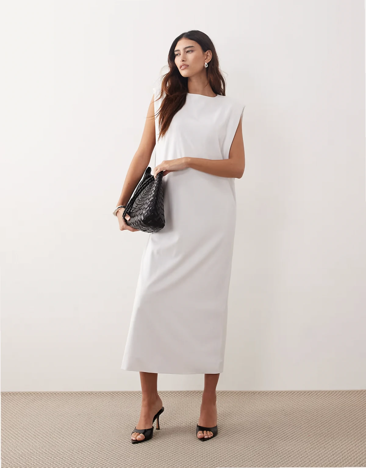 shoulder pad side split oversized sleeveless maxi dress in white