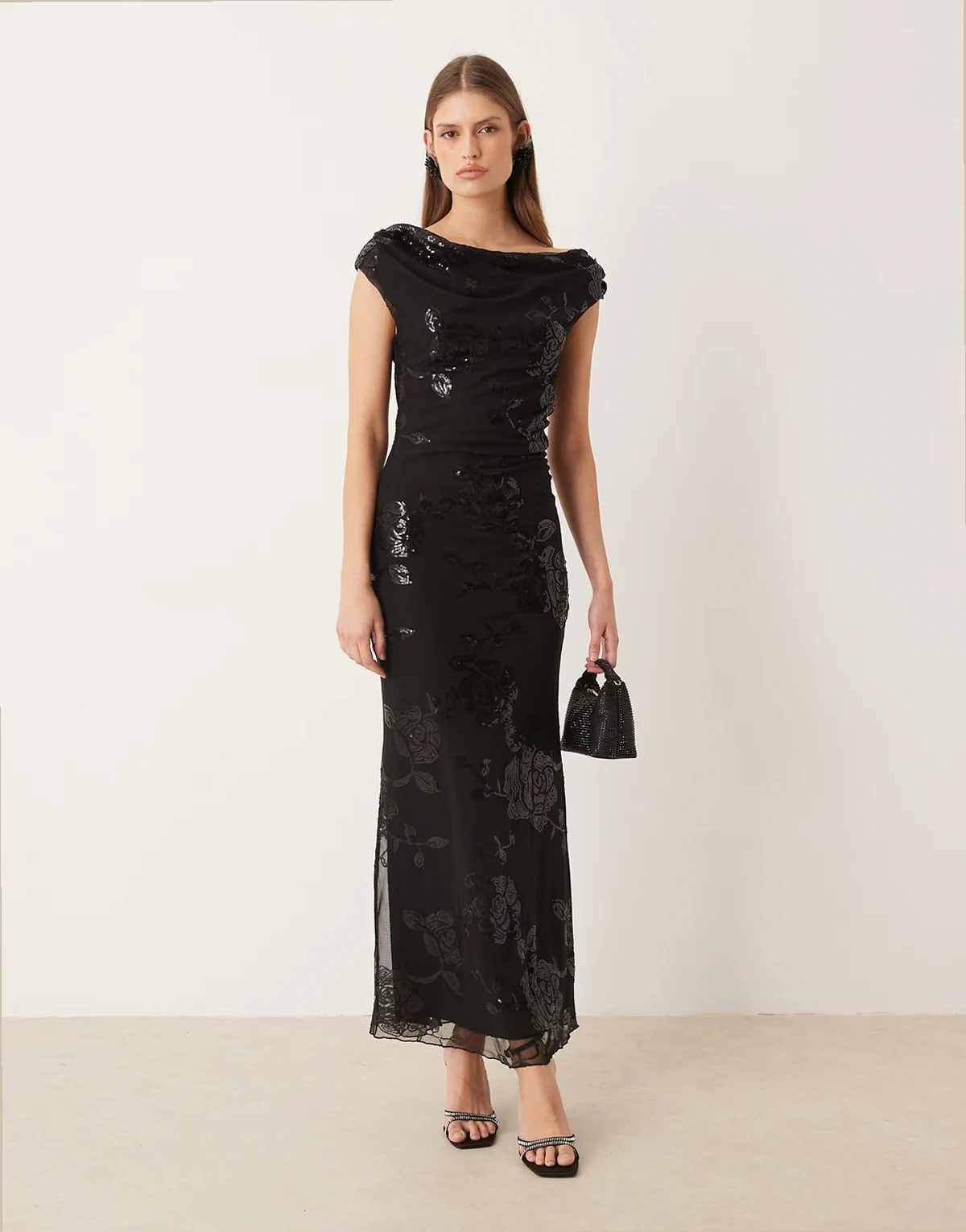 – Asymmetrisches Maxikleid in Schwarz mit Pailletten und abfallendem One-Shoulder-Design