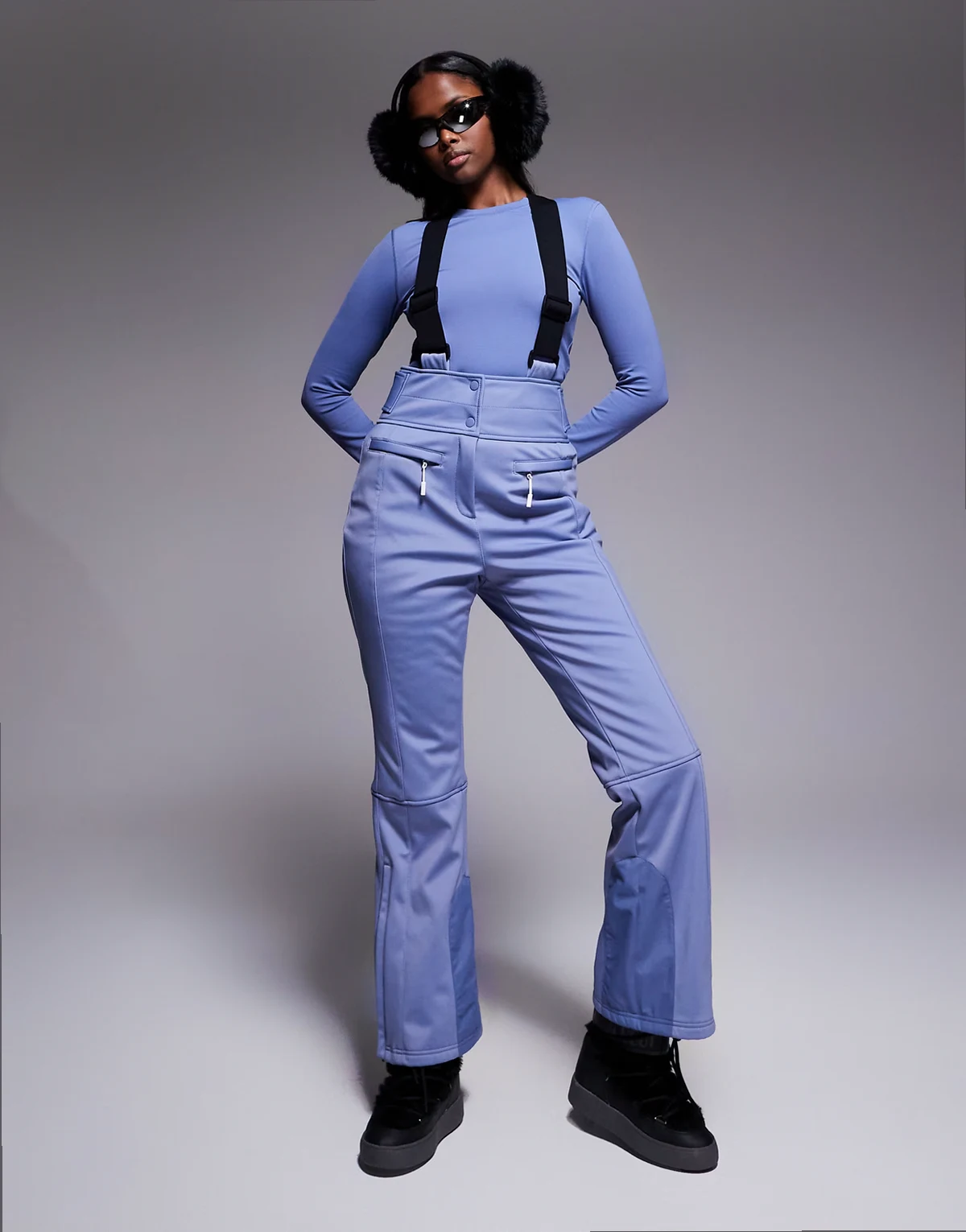 ASOS 4505 Ski soft shell water repellent kick flare ski pants in chalk blue