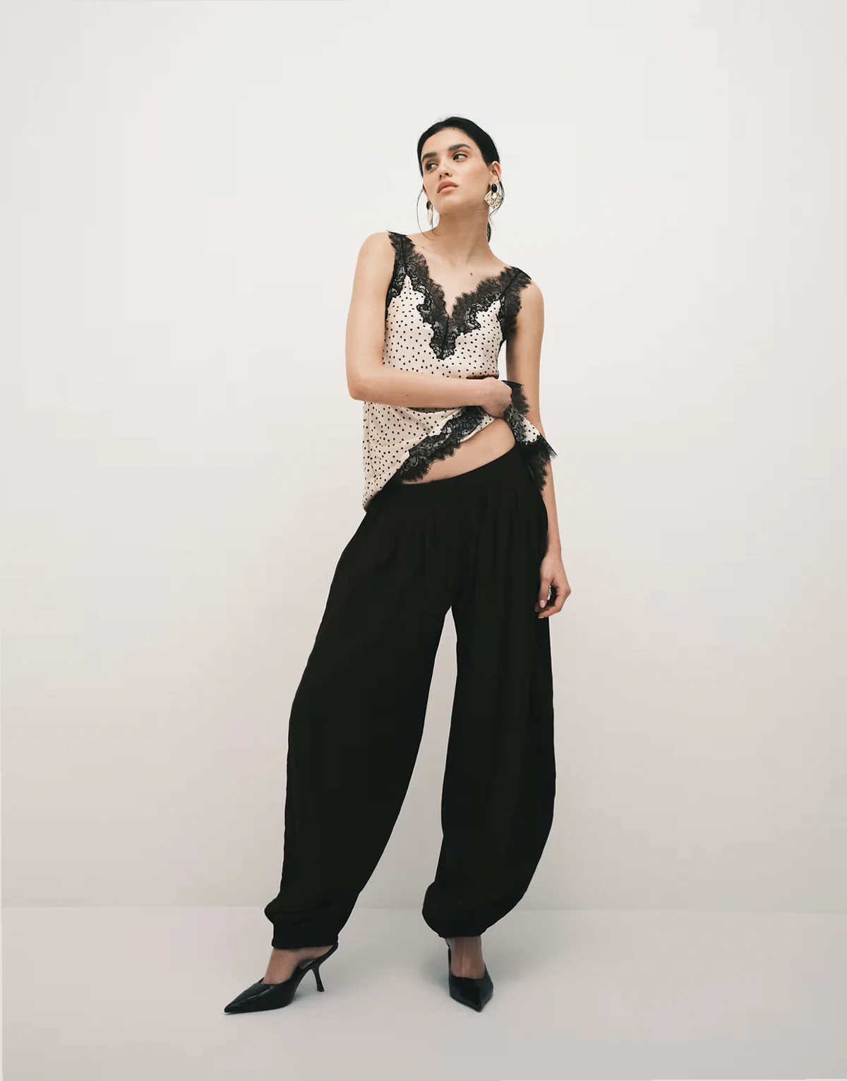 – Elegante Ballonhose in Braun mit Faltendetail