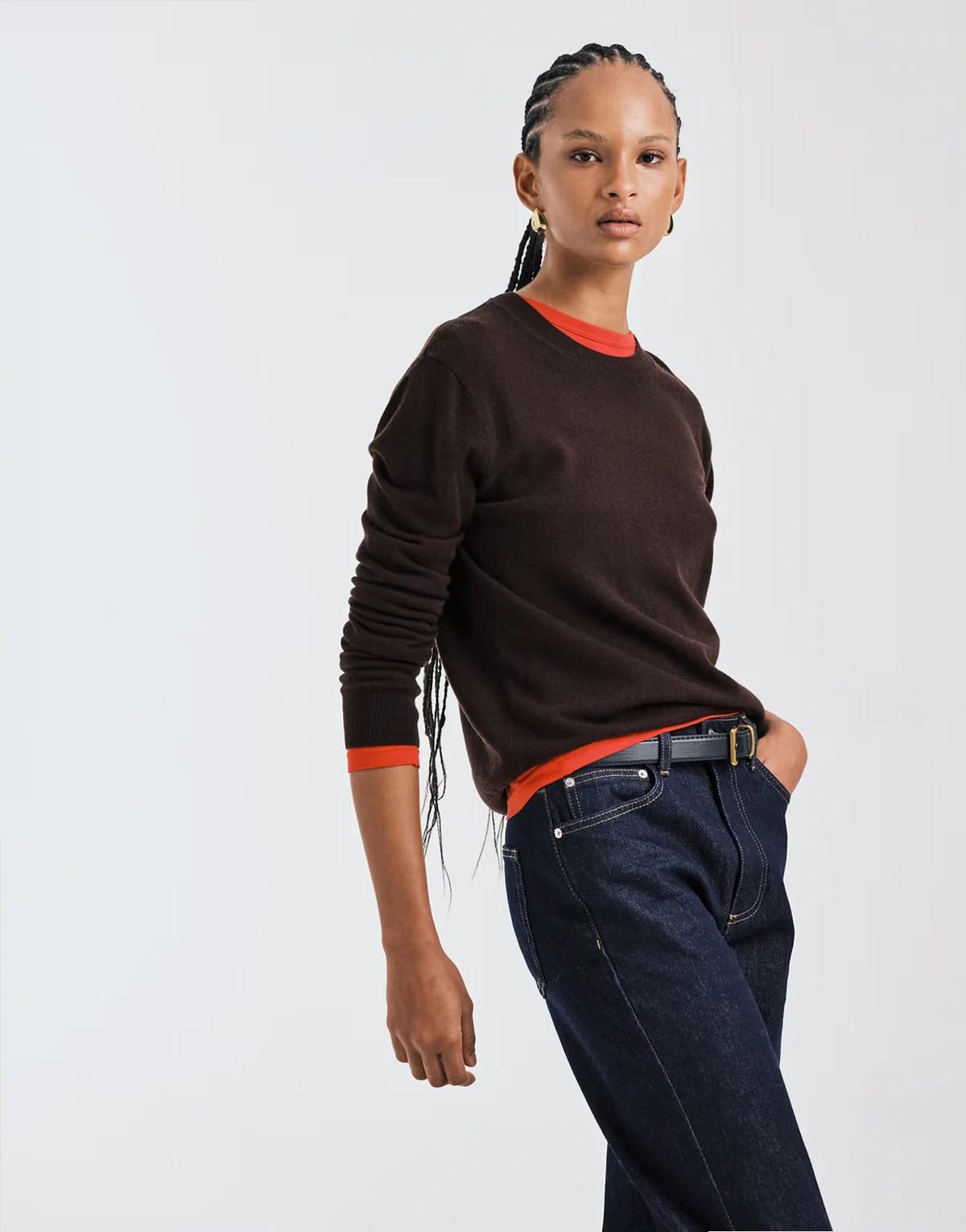 – Capsule – Pullover aus 100% Wolle in Braun mit Rundhalsausschnitt