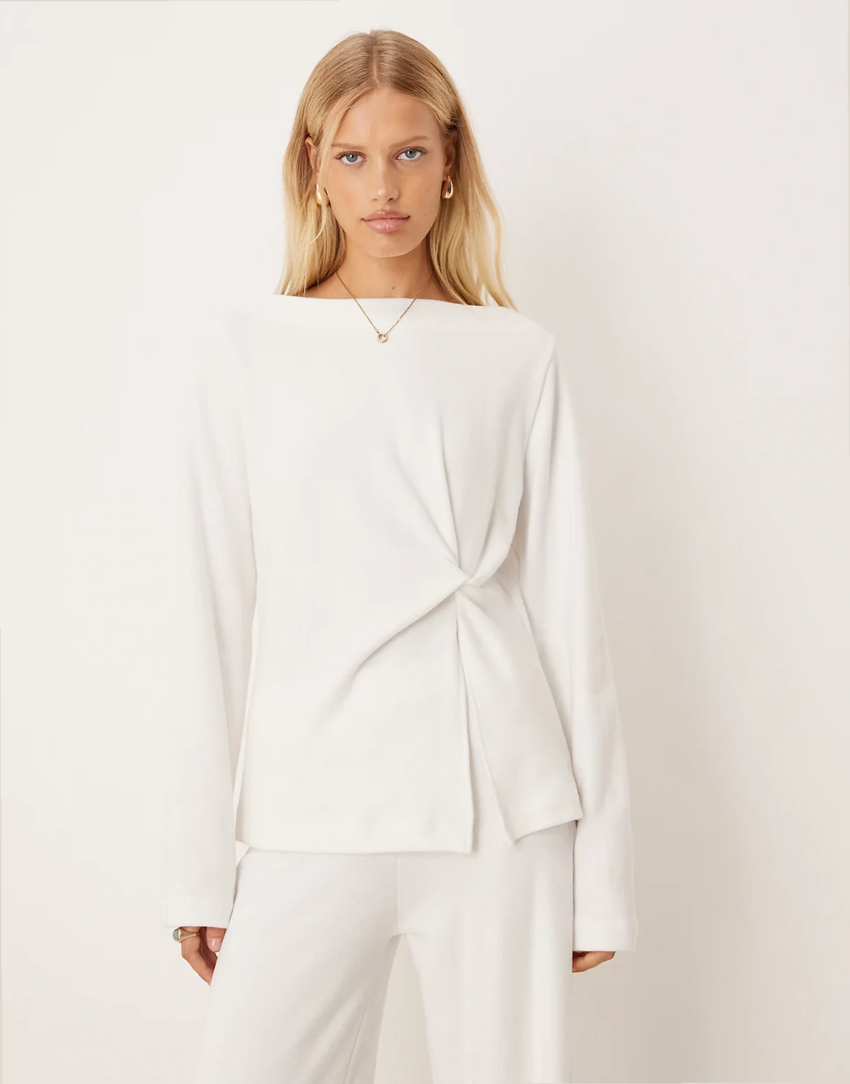 Supersoft off shoulder knot detail long sleeve top in winter white