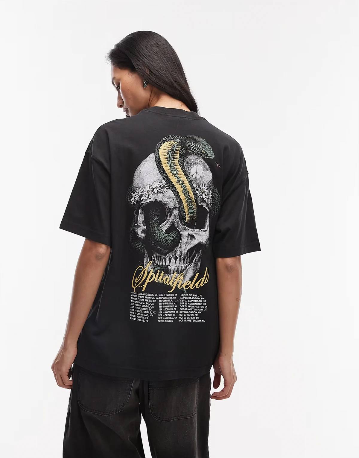 – Etta – T-shirt w spranym czarnym kolorze z wężem i czaszką