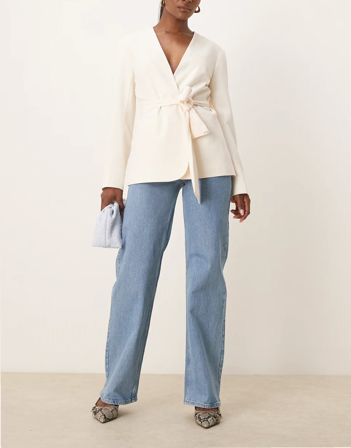 Alice wide leg jeans in light blue denim