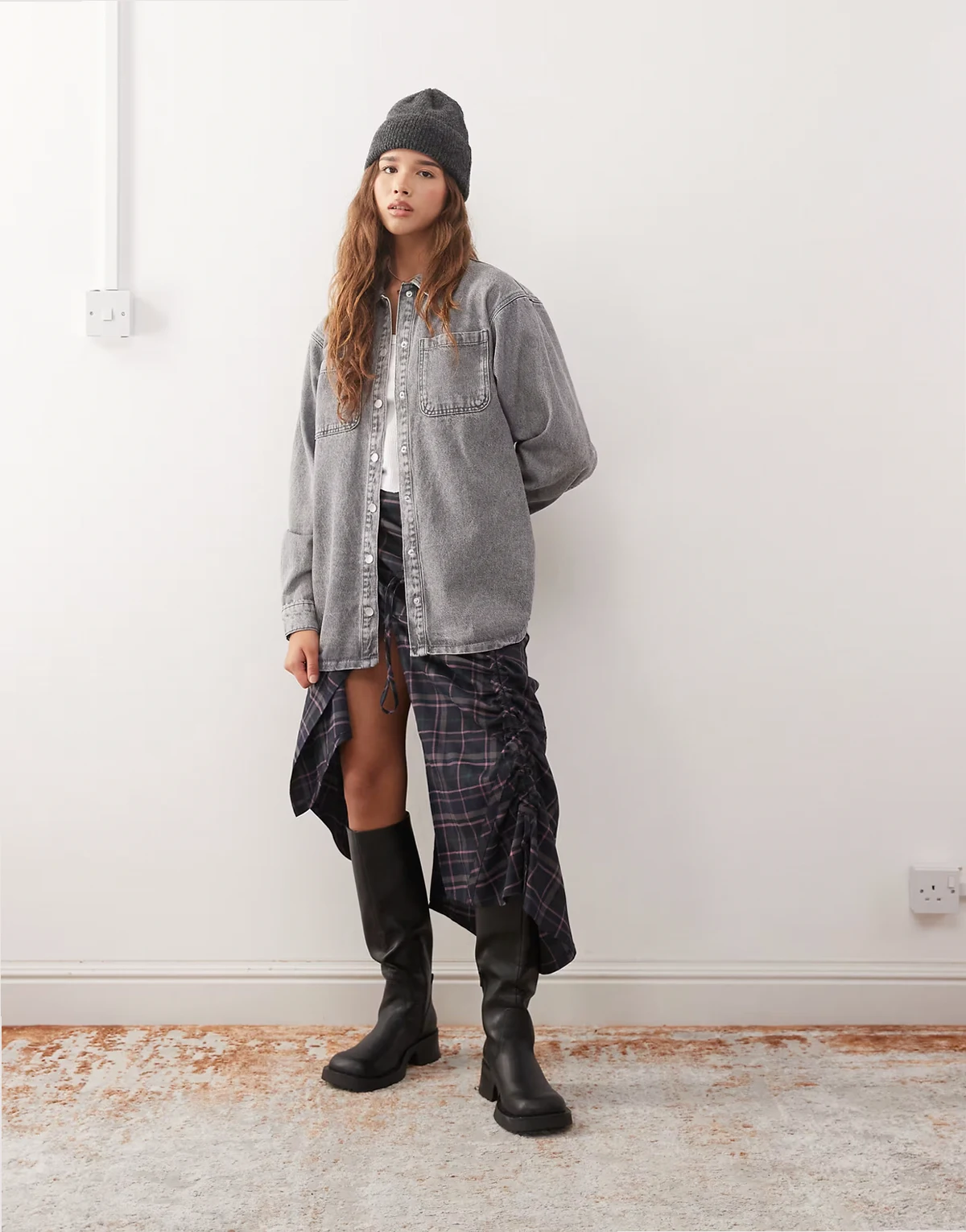 – Hemdjacke aus Denim in verwaschenem Grau