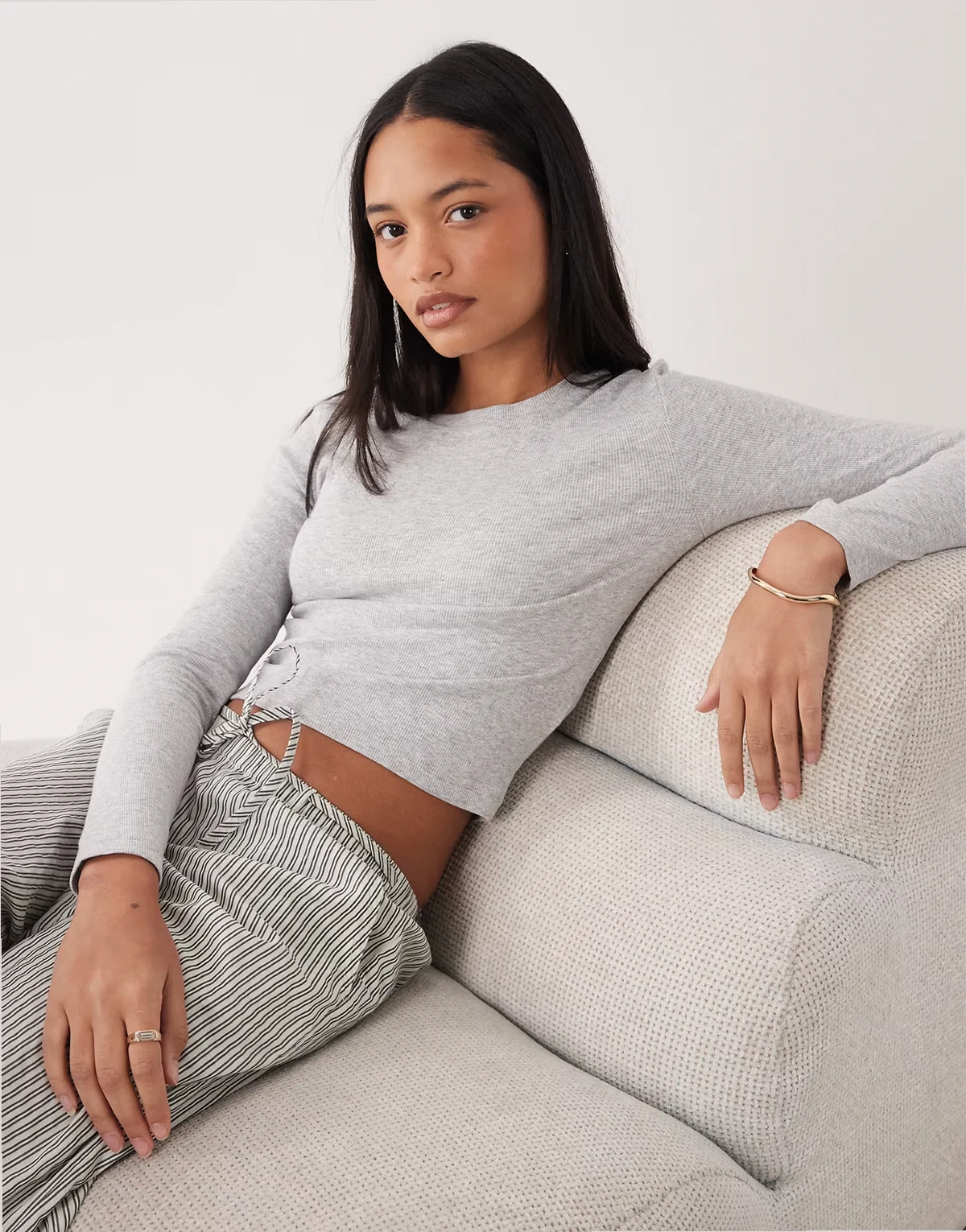 cotton long sleeve T-shirt in gray heather