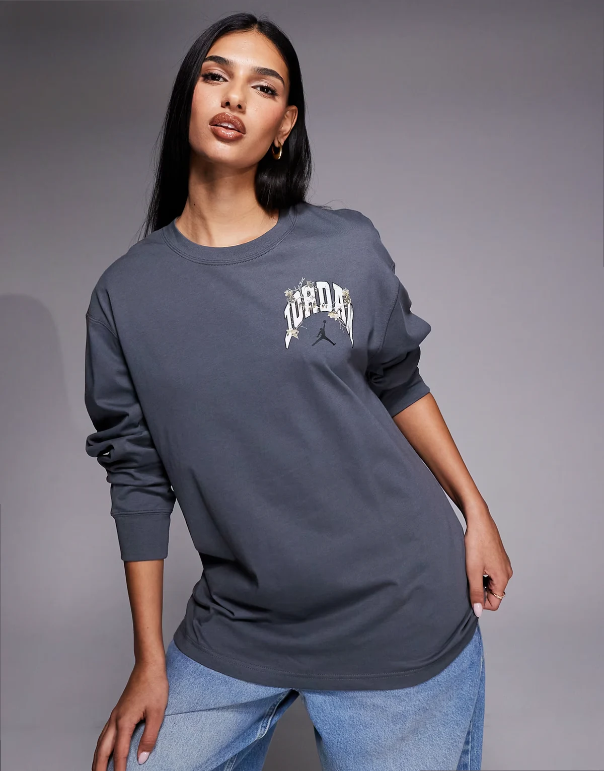 Nike Air Jordan graphic long sleeve T-shirt in dark gray