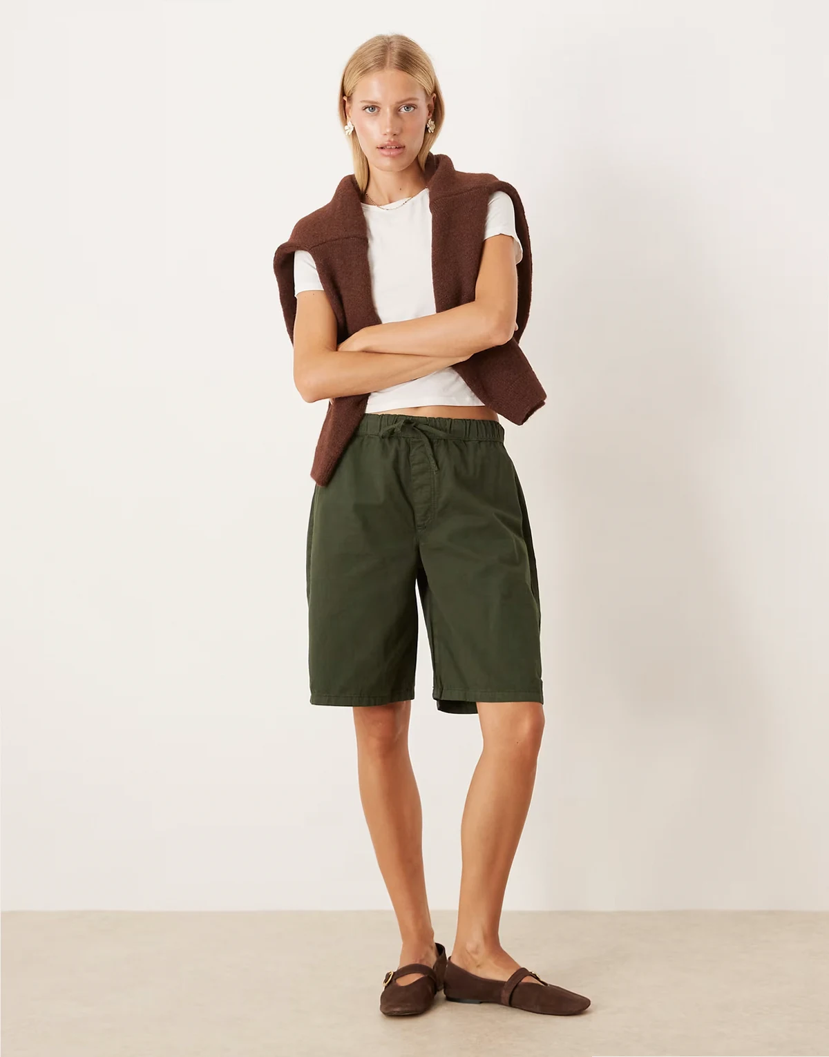 – Longline-Boxershorts aus Baumwolle mit Paperhaptik in Khaki