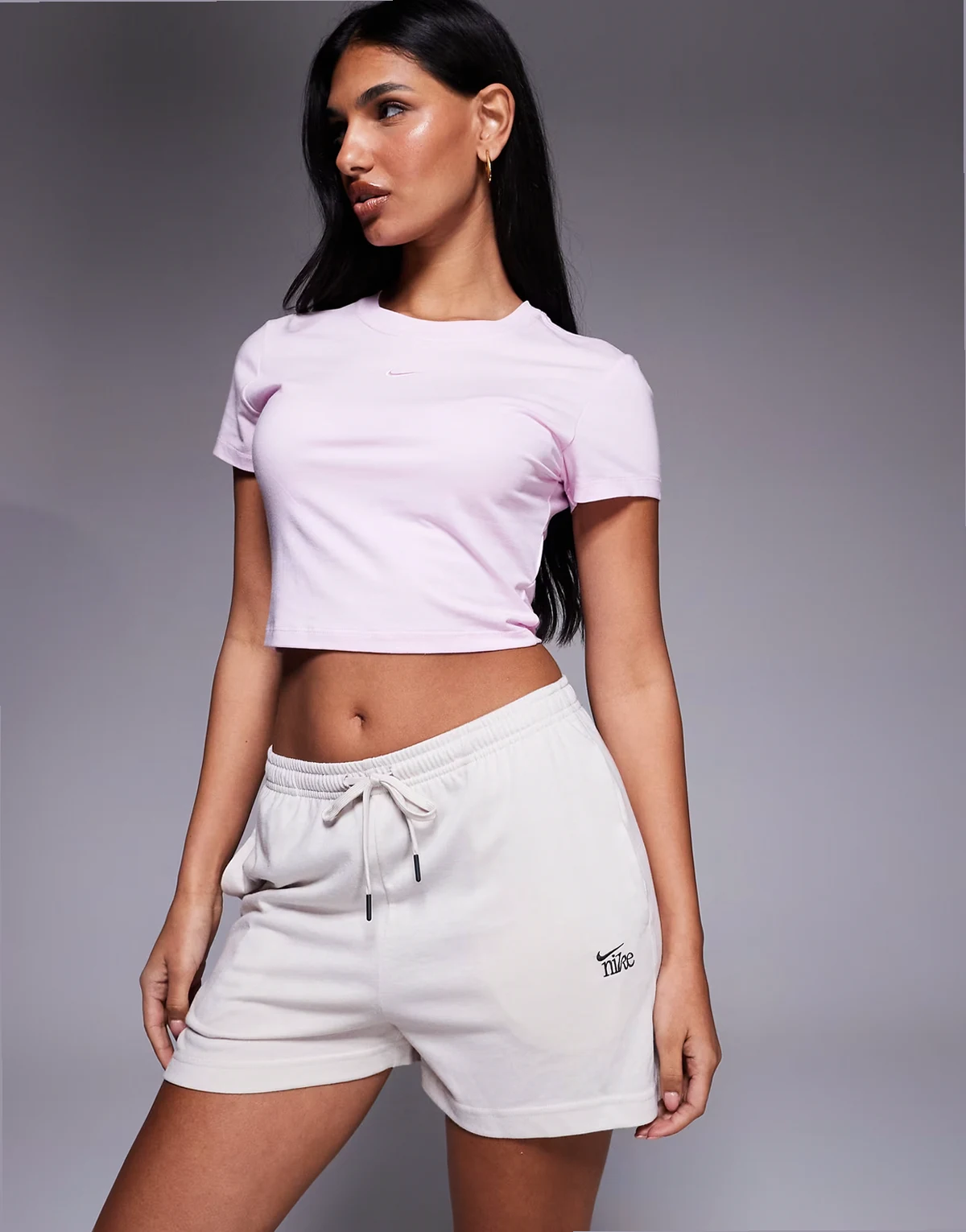 Chill lightweight shorts in beige