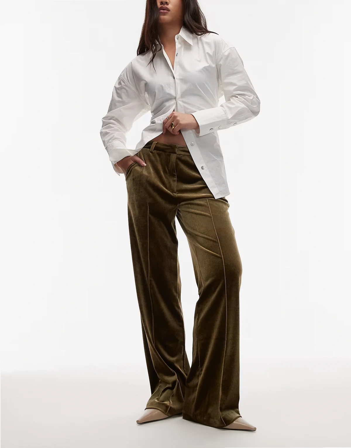 – Elegante Samthose in Olivgrün mit schmalem, geradem Schnitt