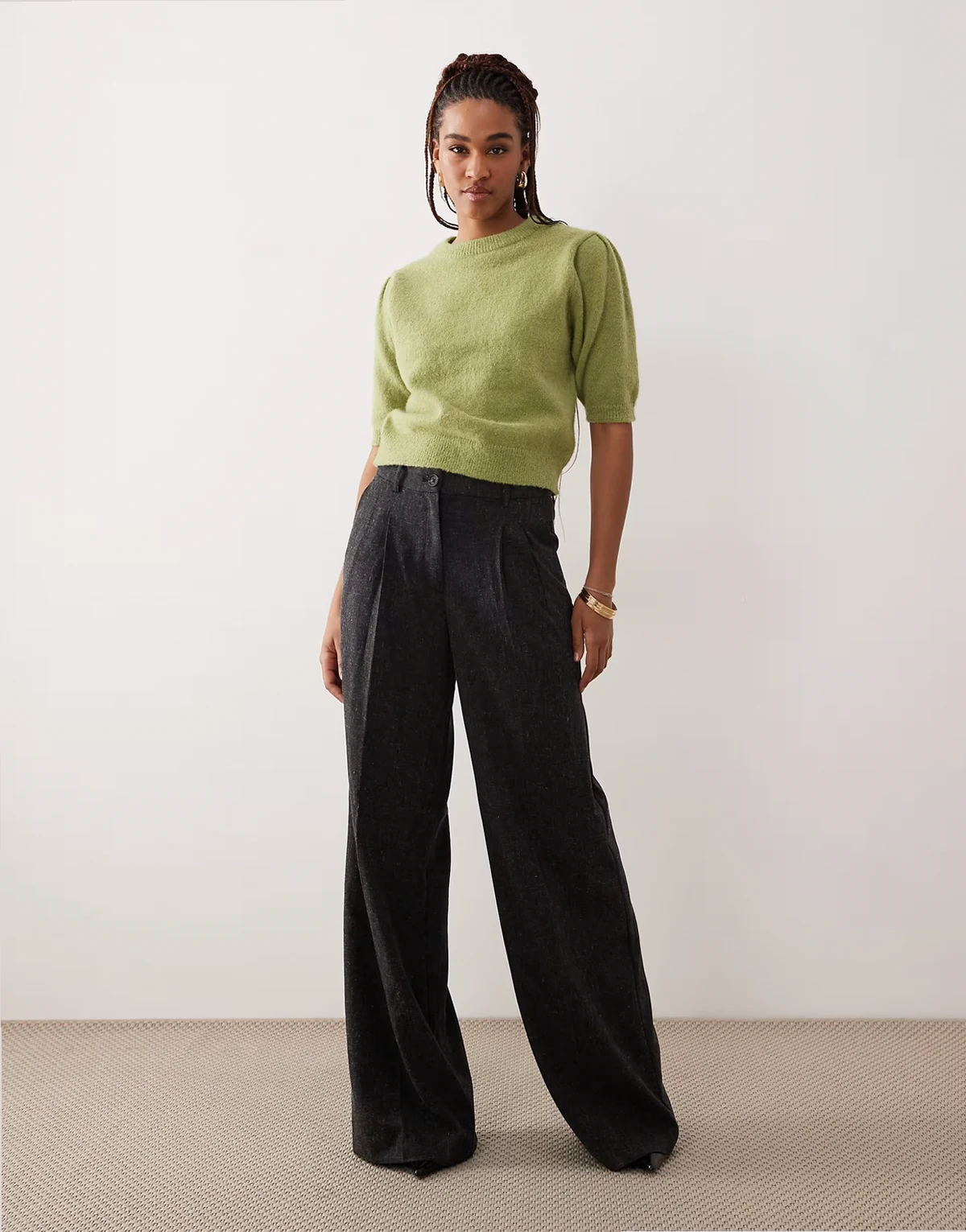 – Elegante, strukturierte Hose in Dunkelgrau mit hohem Bund und weitem Bein
