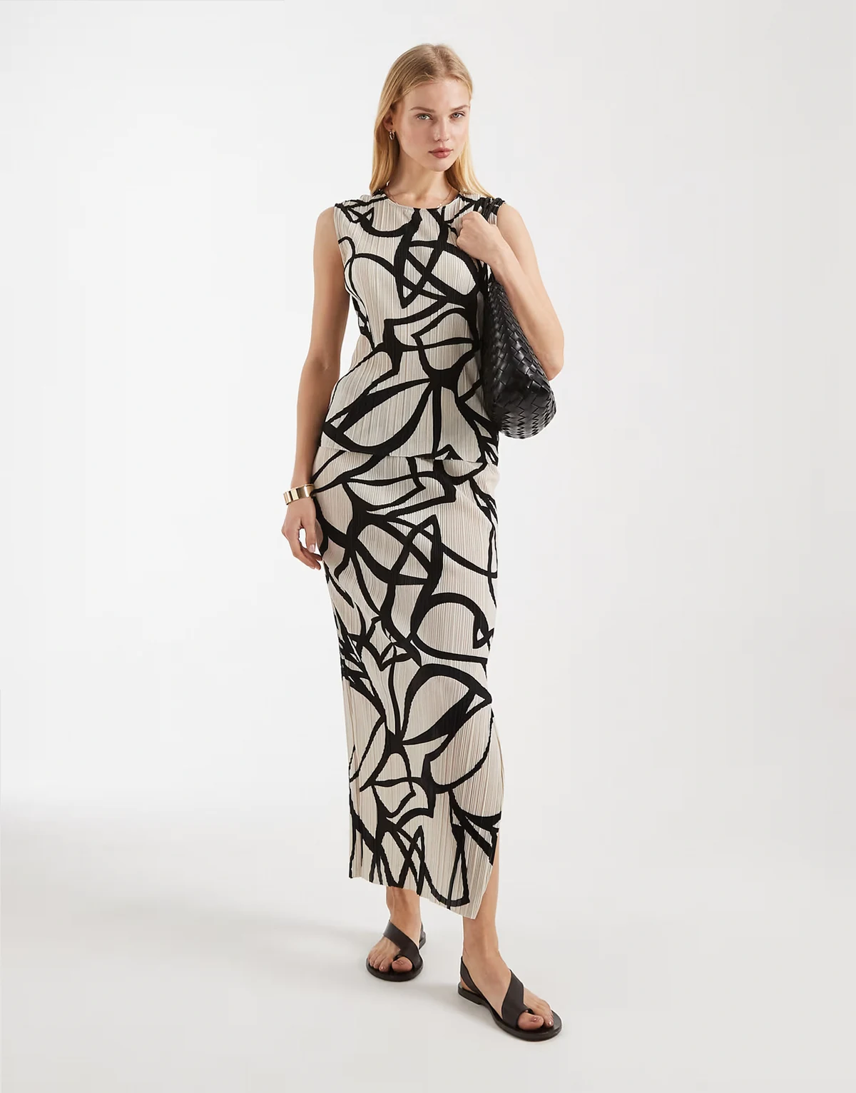 plissé maxi skirt in black and beige abstract print - part of a set