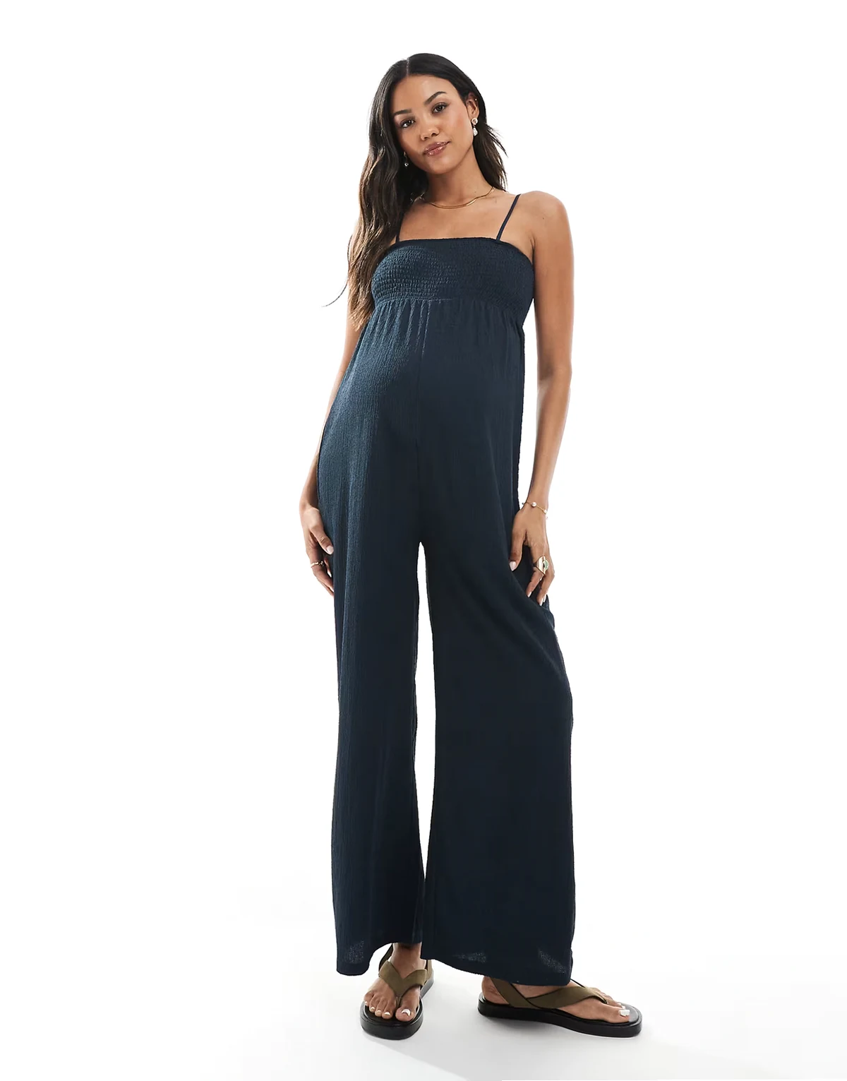 Mamalicious – Riemchen-Jumpsuit in Marineblau mit weitem Bein